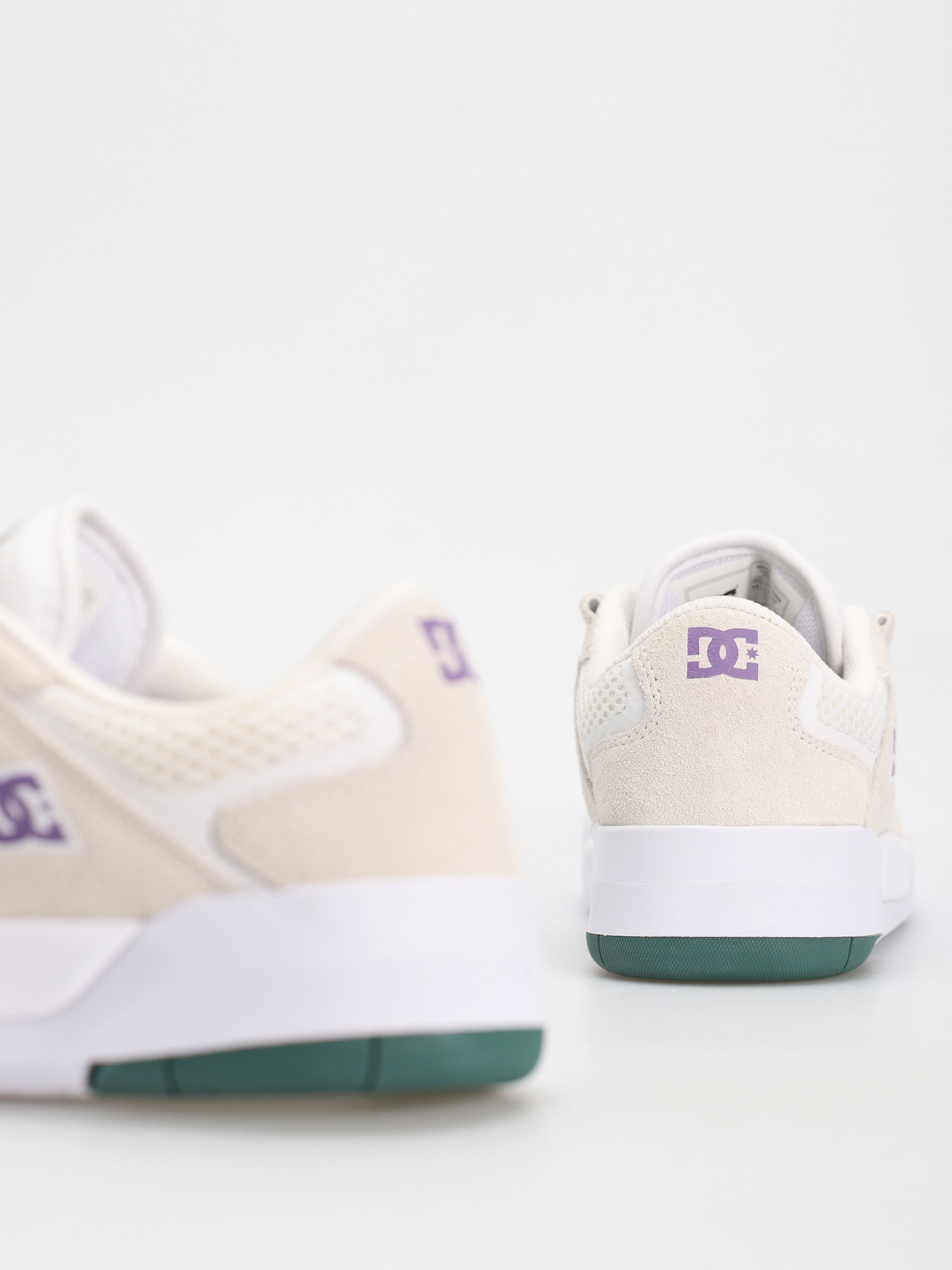 DC Metric S X Ish Shoes (white/purple)