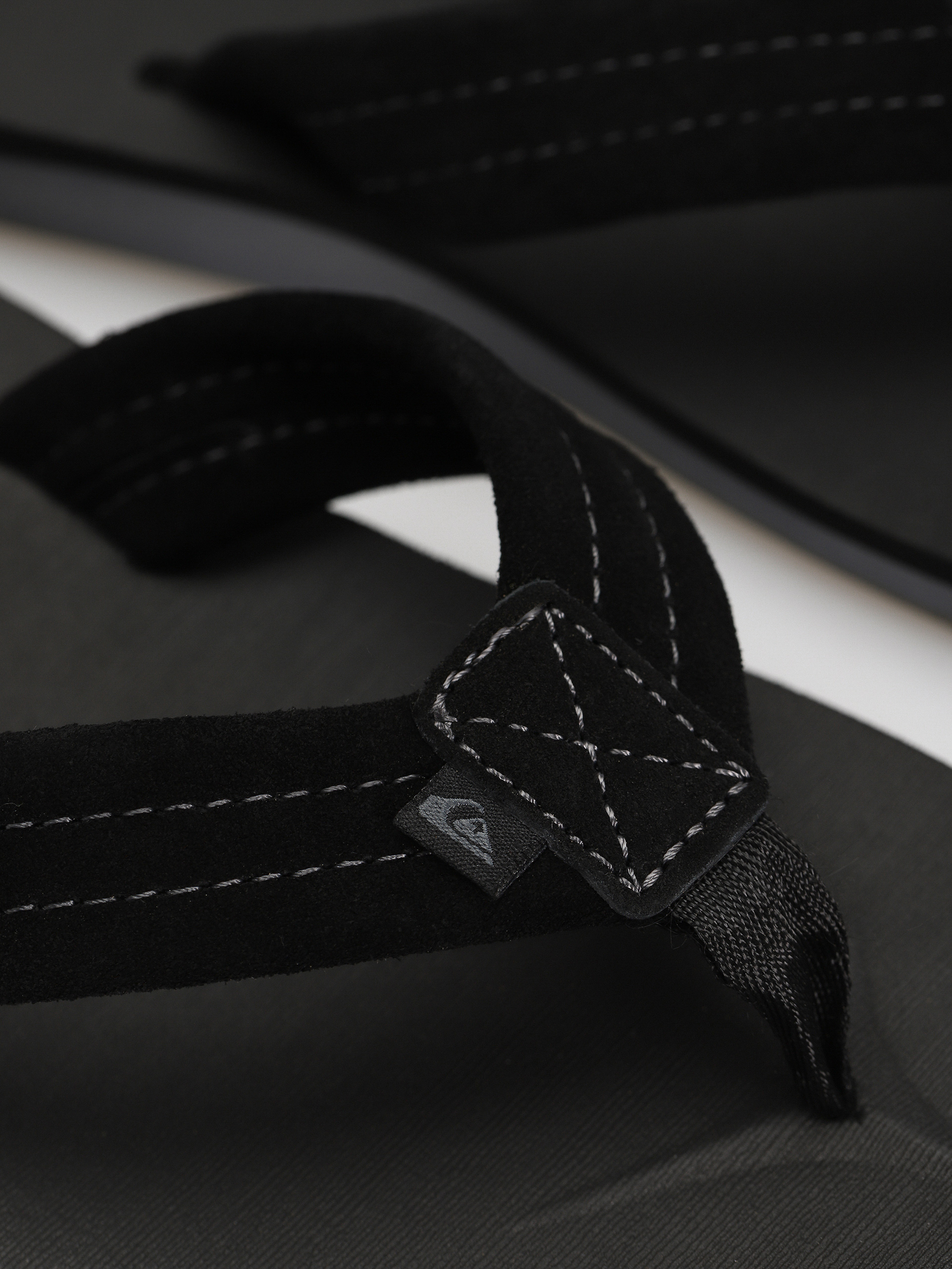 Quiksilver Flip-flops Carver Suede Core (black 1)