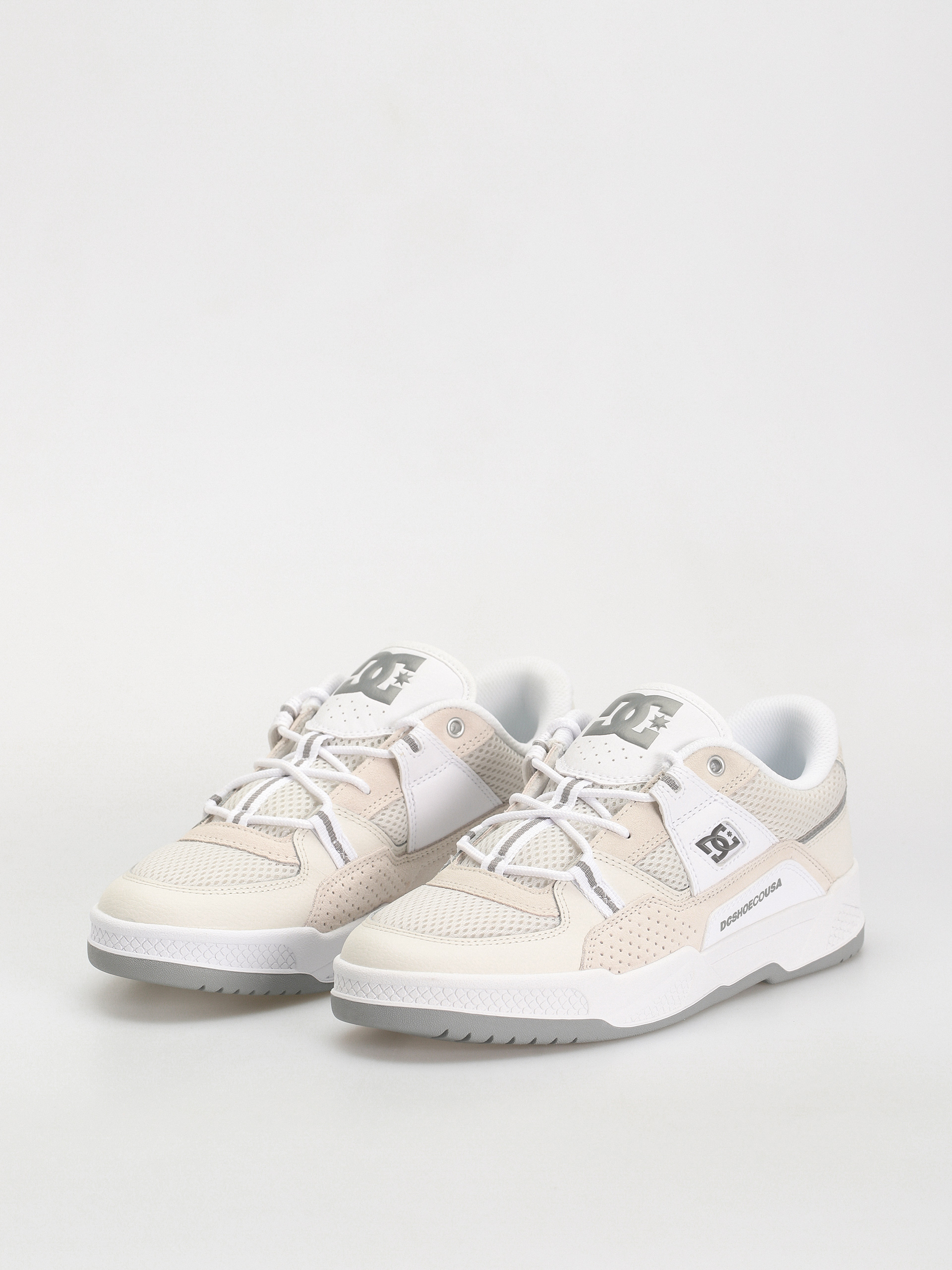 DC Construct Shoes (off white)