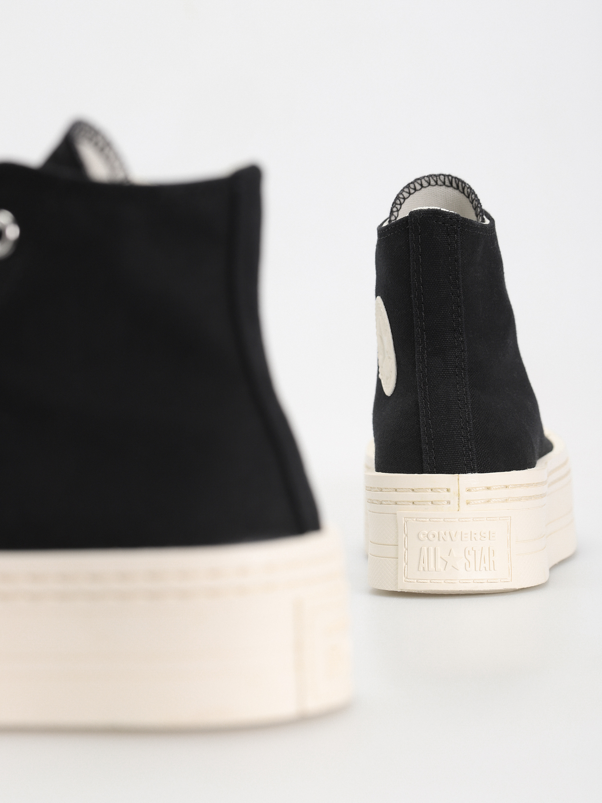 Converse Chuck Taylor All Star Modern Lift Hi Wmn Chucks (black)