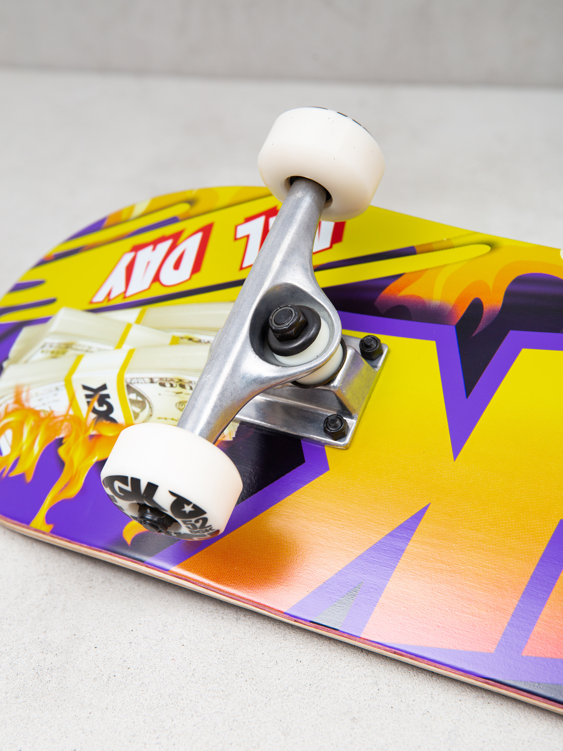 DGK Street Heat Skateboard - yellow (purple/yellow)