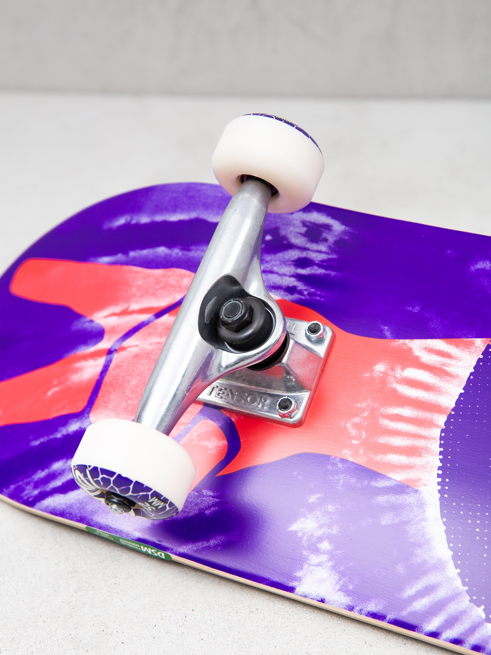 Cliche Peace Skateboard (purple/red)