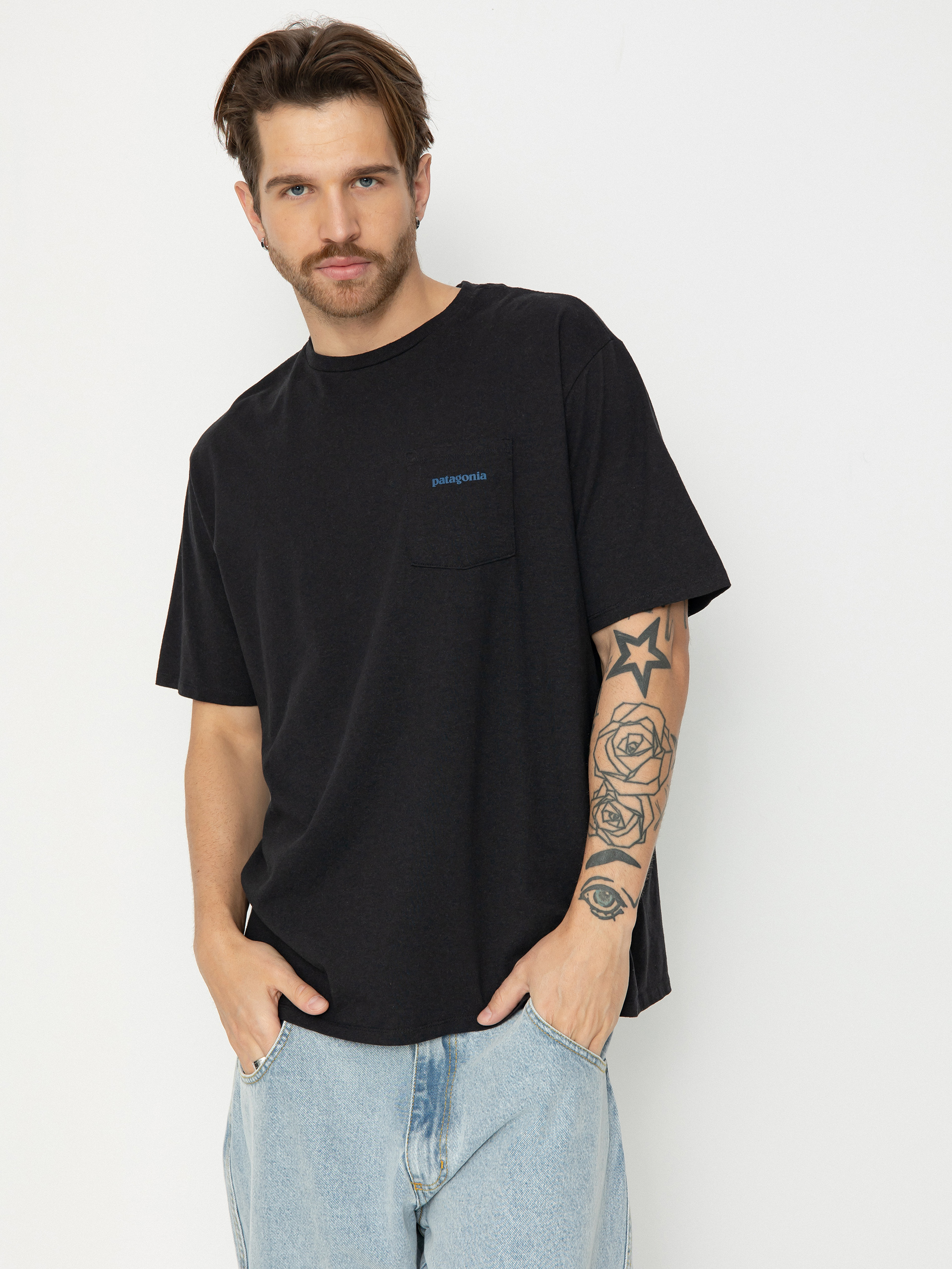 Patagonia Boardshort Logo Pocket Responsibili T-Shirt (ink black)