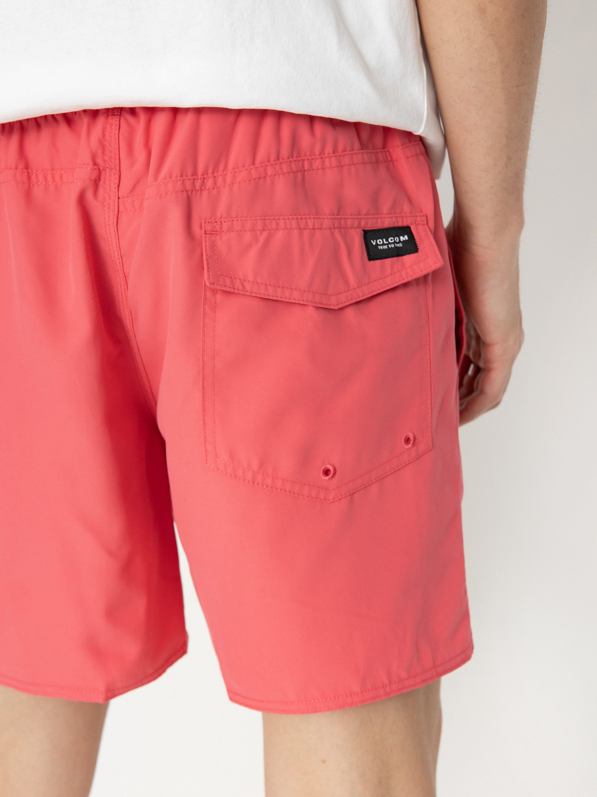 Volcom Shorts Lido Solid 16 (washed ruby)