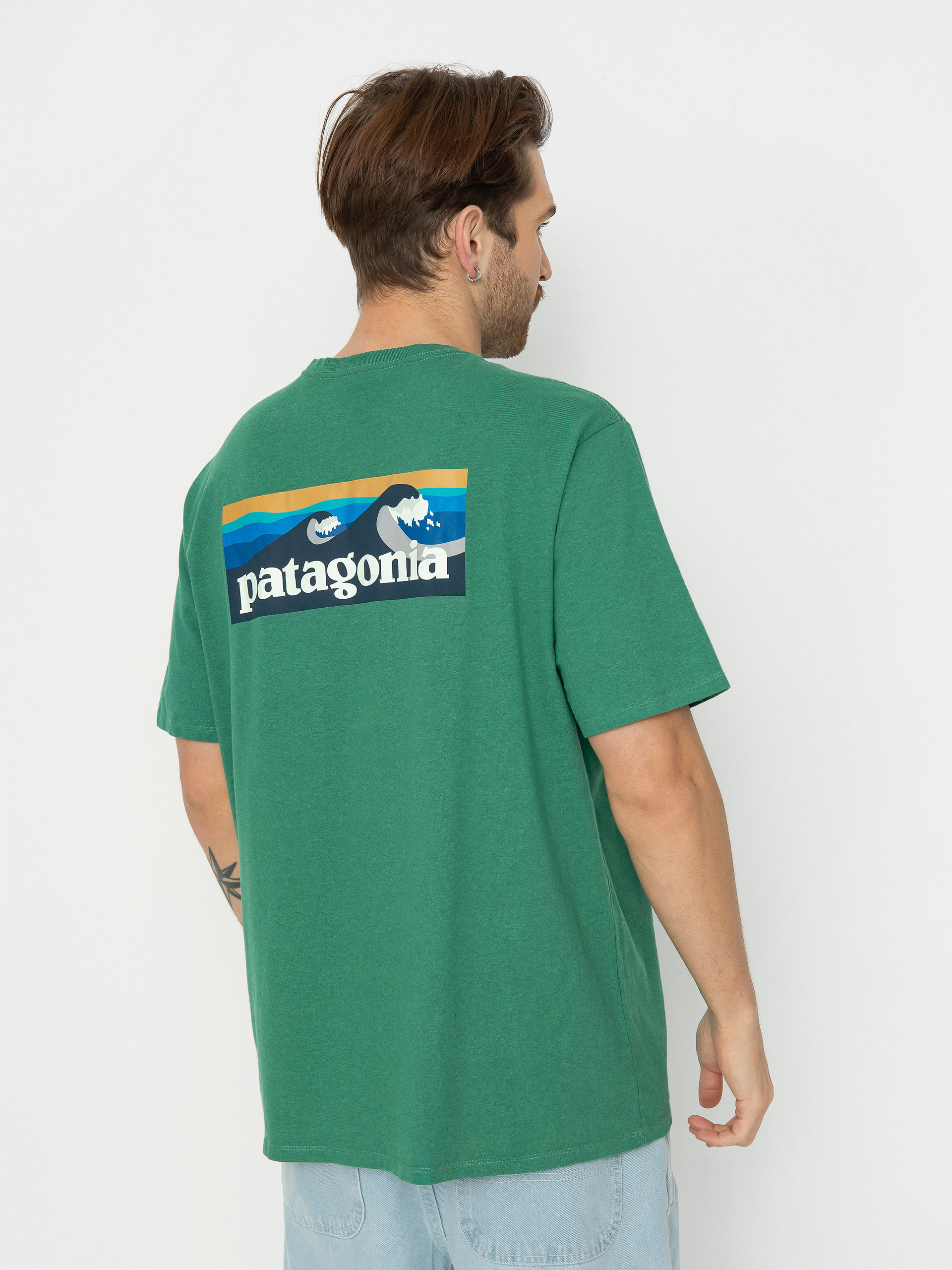 Patagonia Boardshort Logo Pocket Responsibili T-Shirt (gather green)