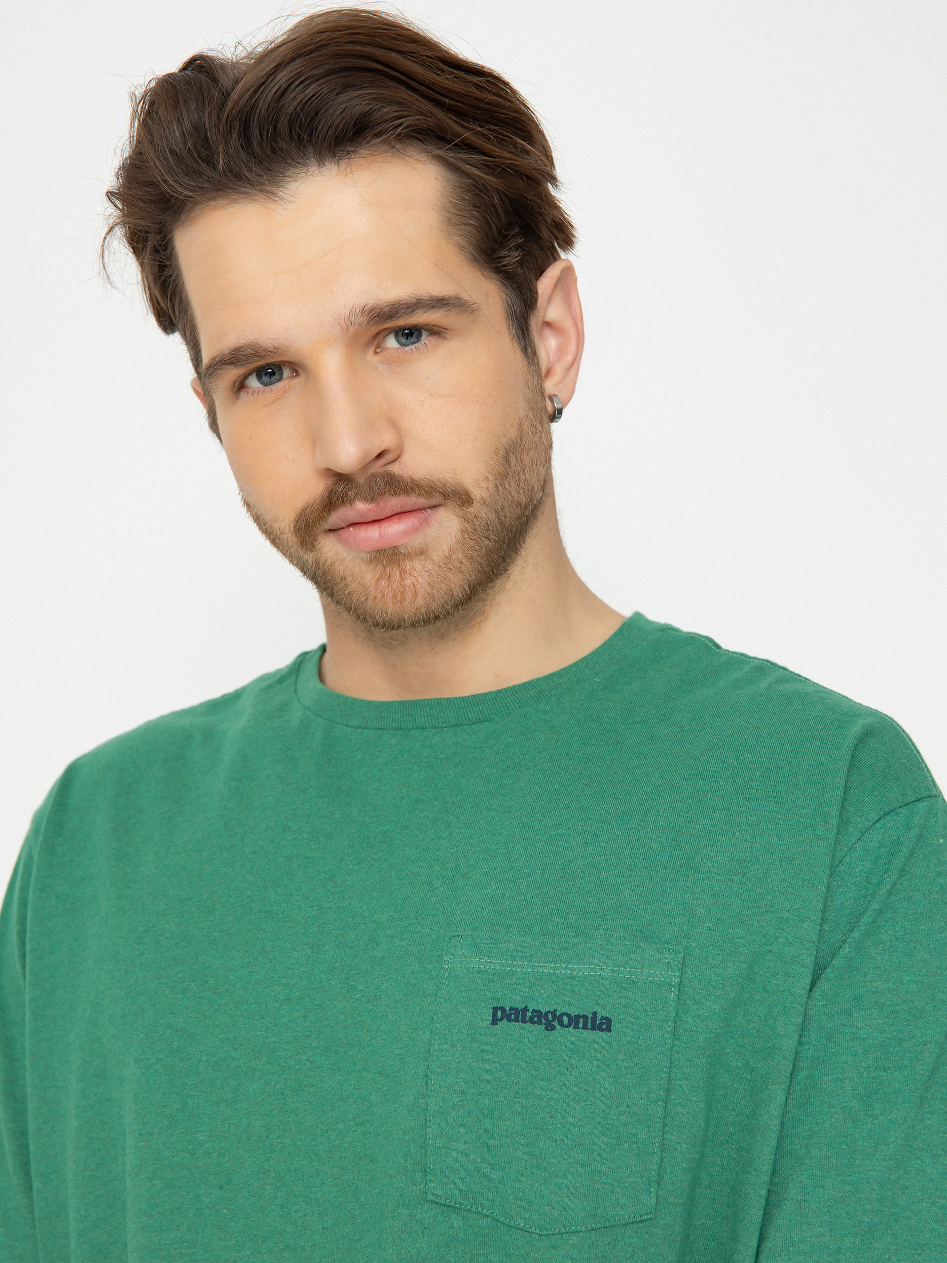 Patagonia Boardshort Logo Pocket Responsibili T-Shirt (gather green)