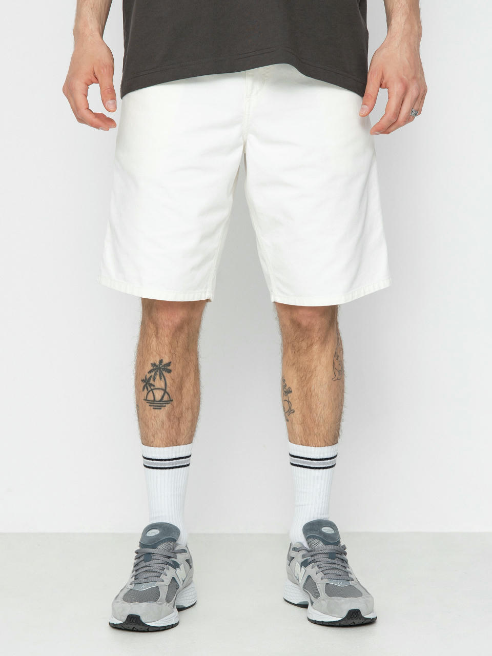 Carhartt WIP Single Knee Shorts (off-white)