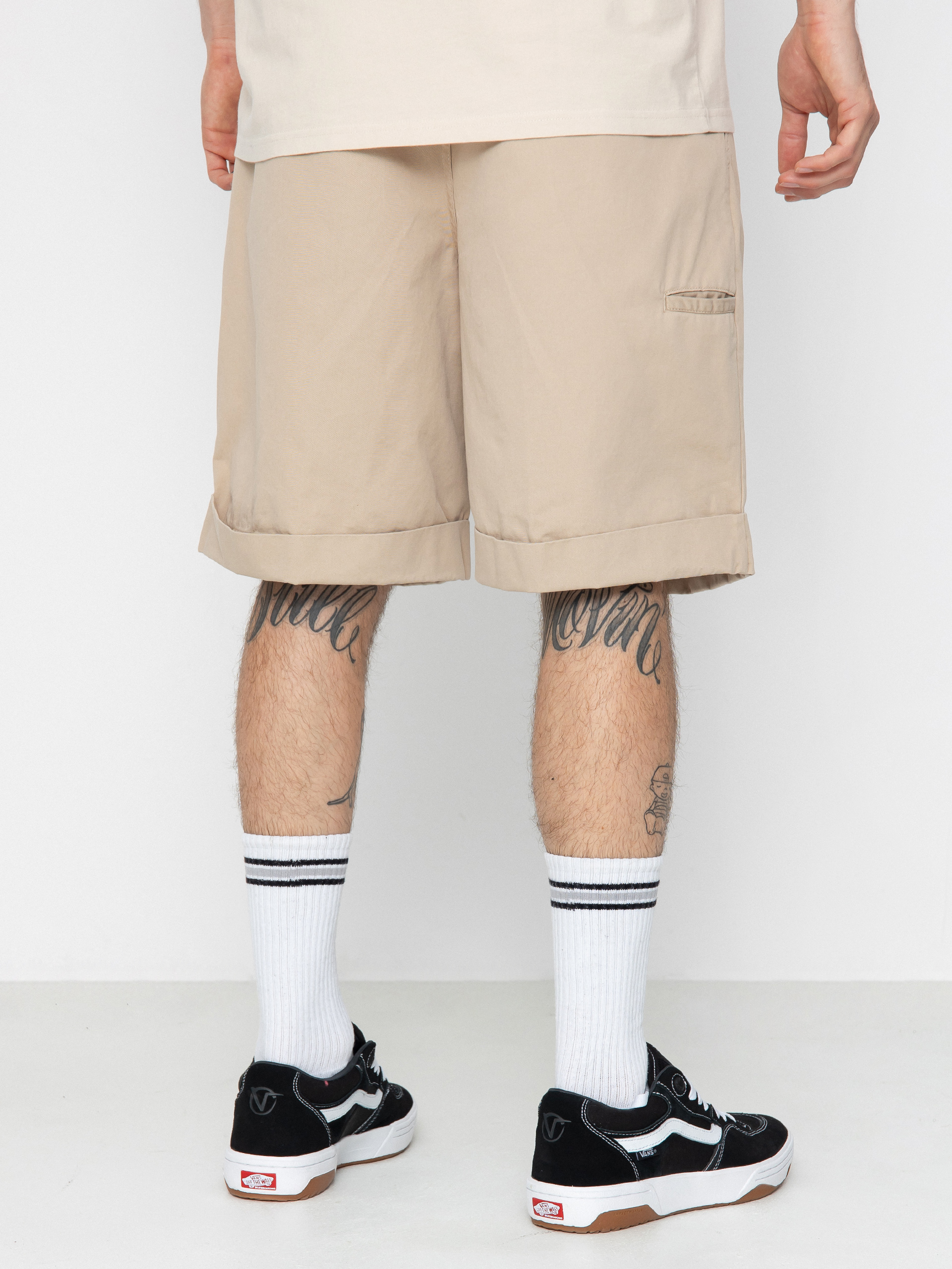 Carhartt WIP Shorts Mart (wall)