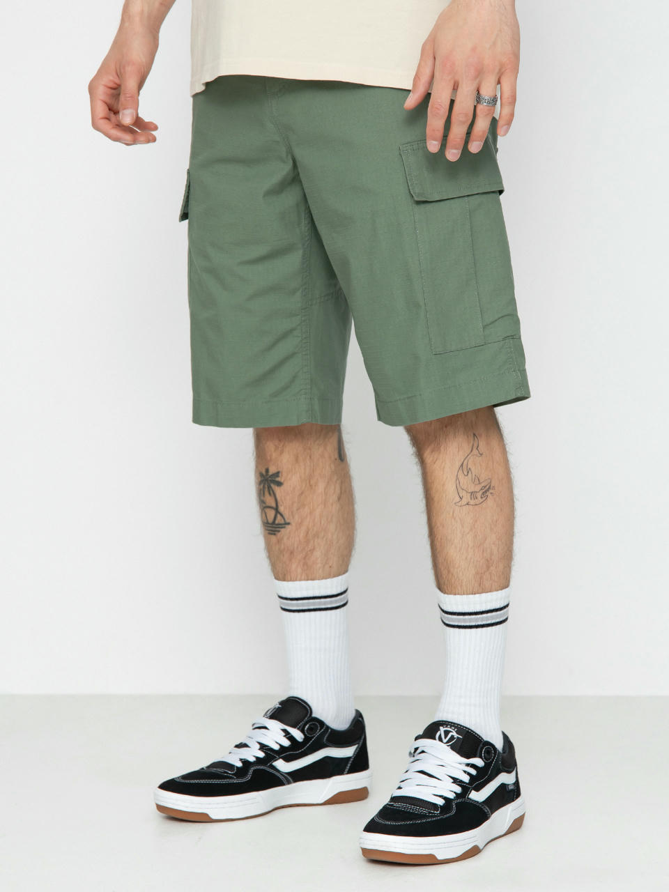 Carhartt WIP Regular Cargo Shorts (park)