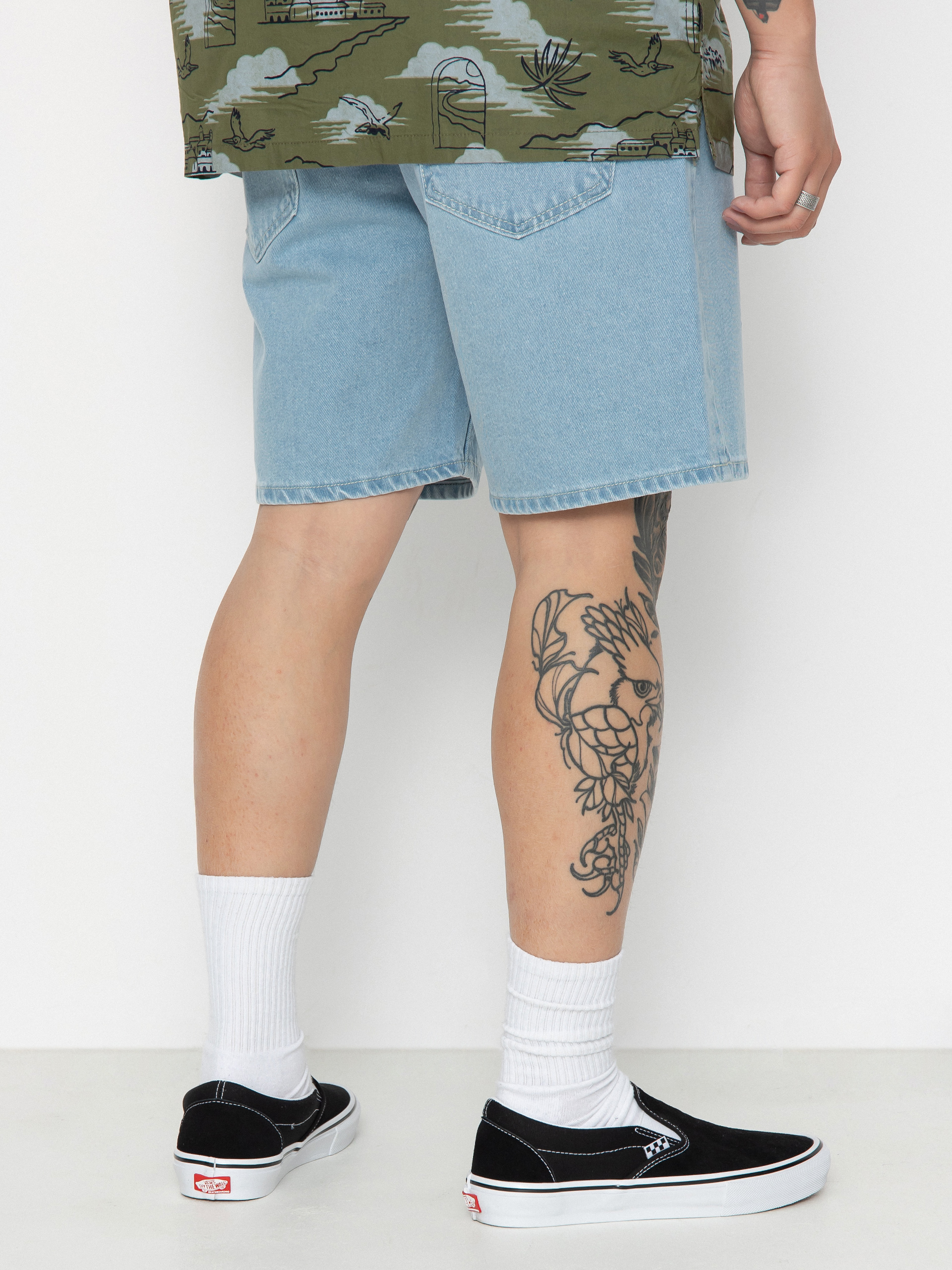 MassDnm Jeans Box Shorts (light blue)