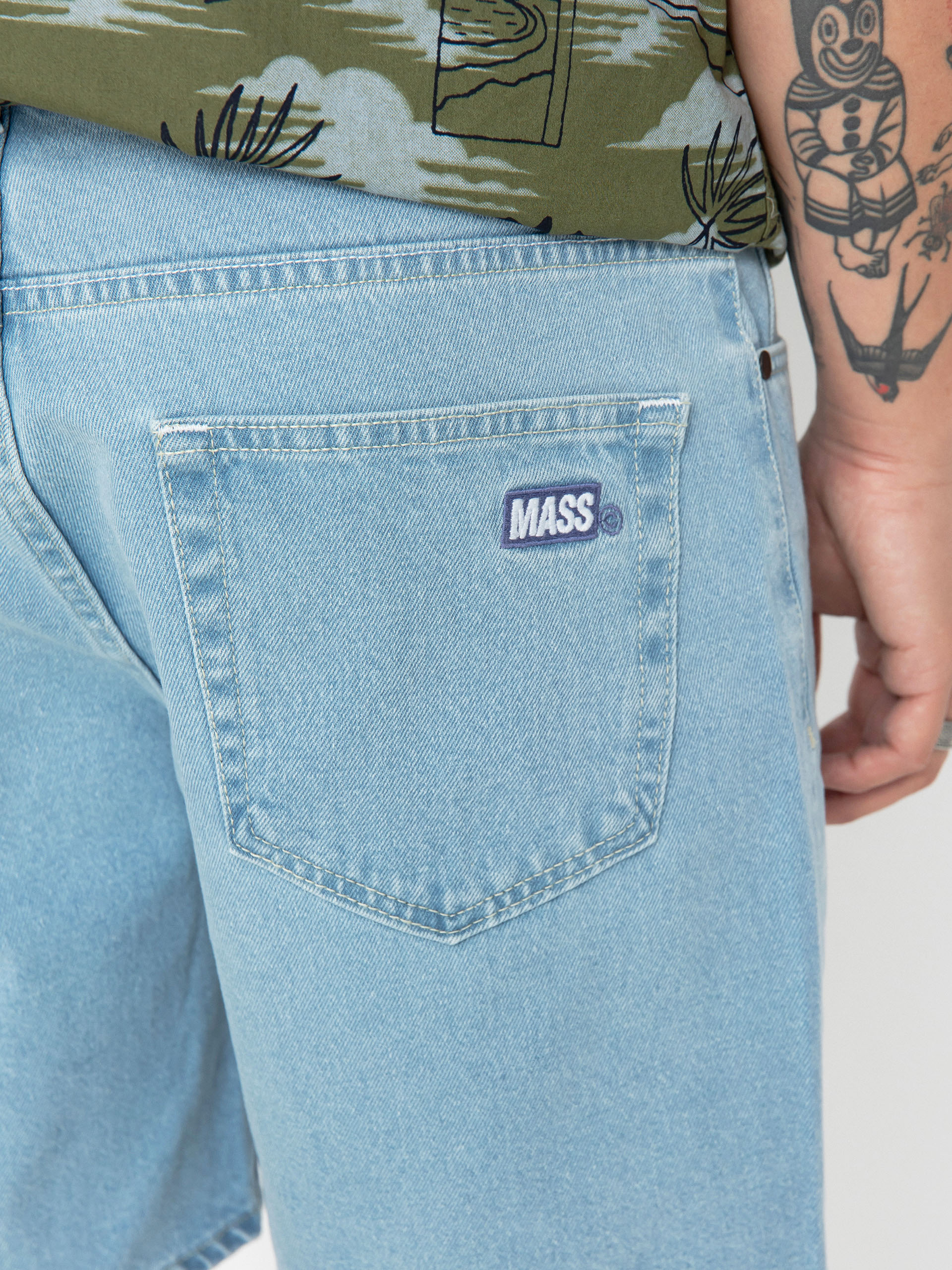 MassDnm Jeans Box Shorts (light blue)