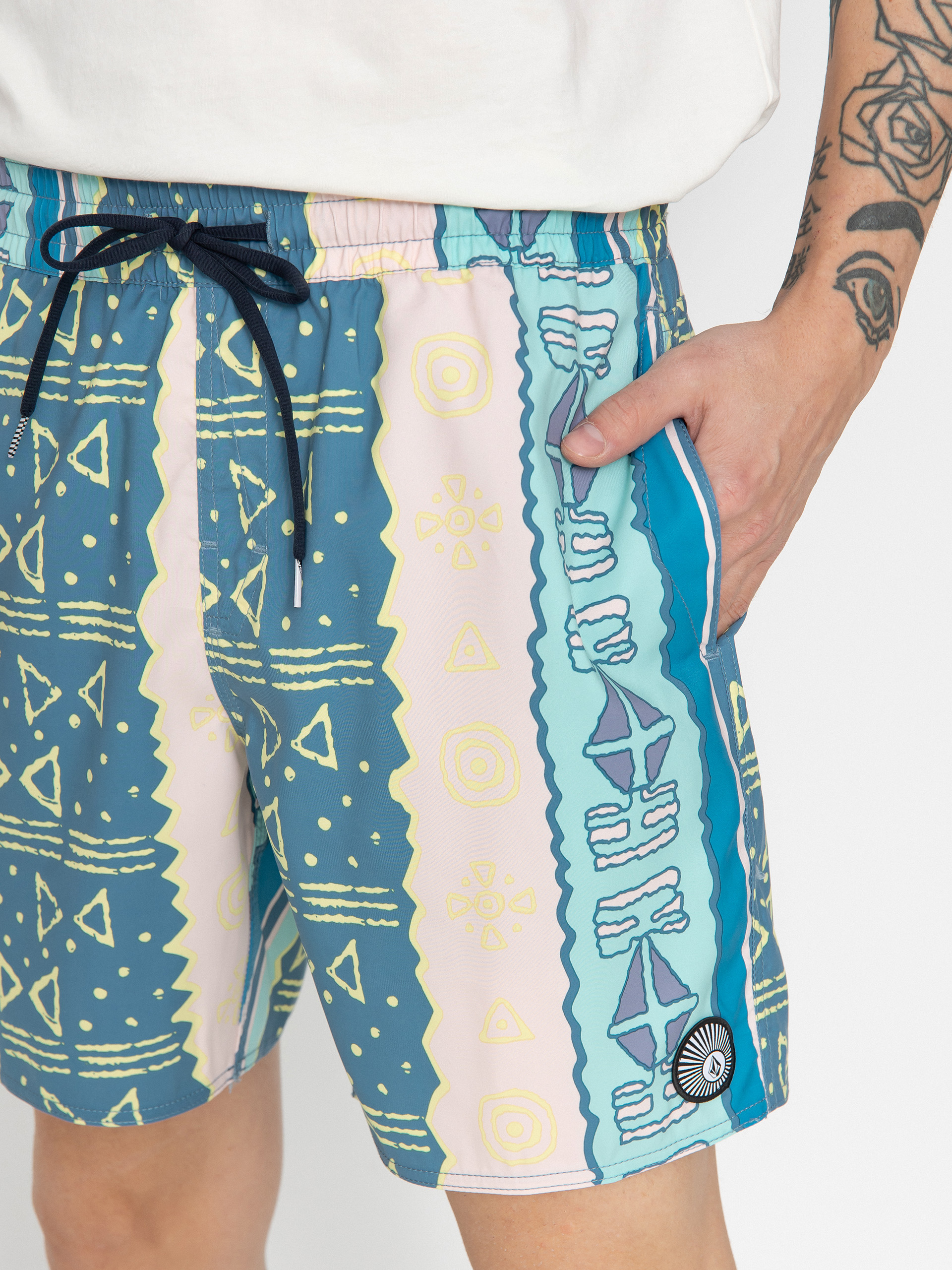Volcom Lido Print 17 Shorts (crete blue)