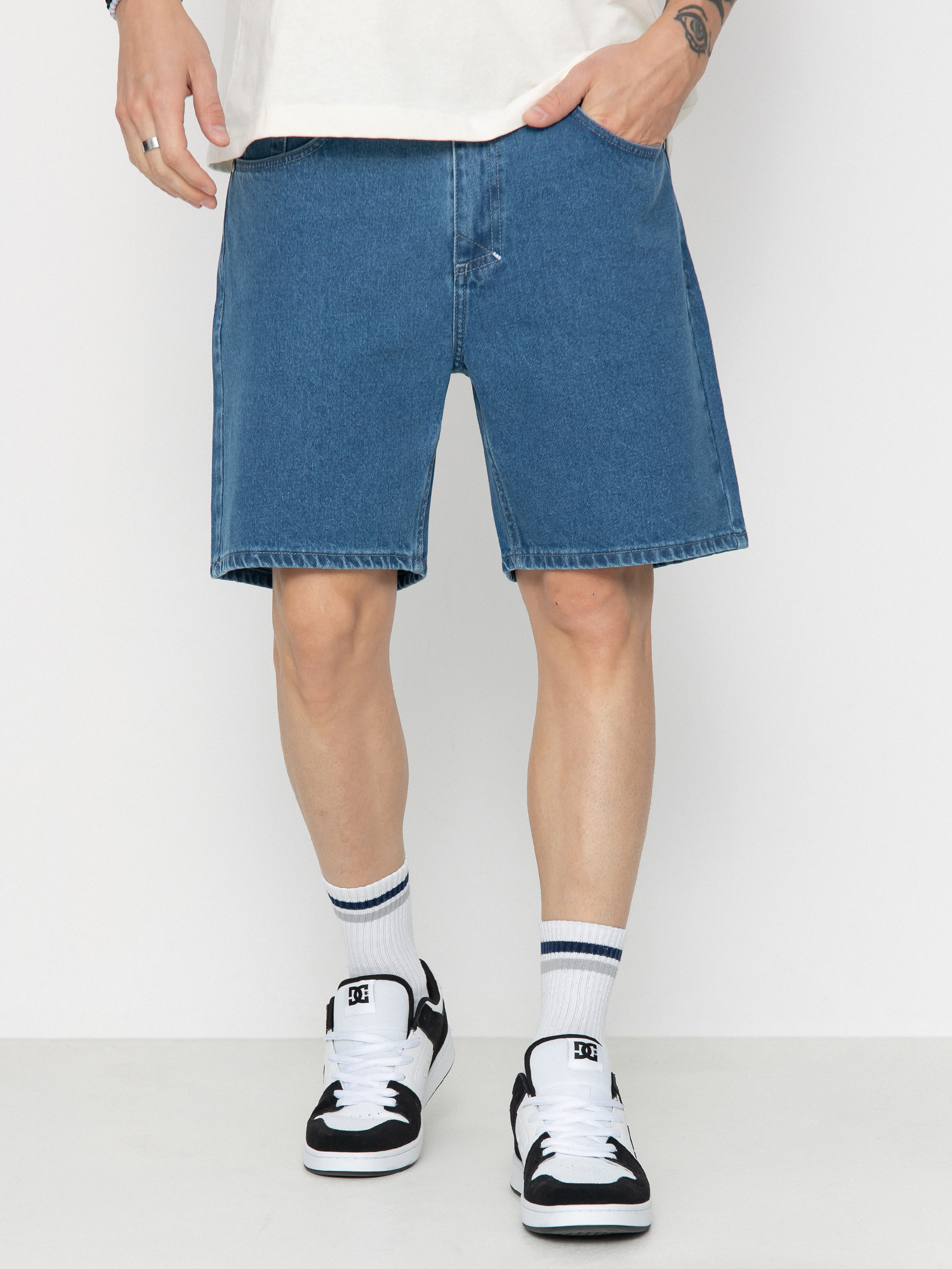 MassDnm Jeans Box Shorts (blue)