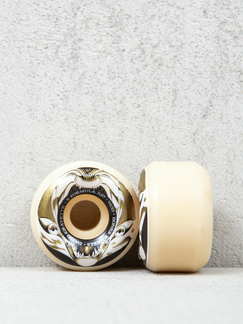 Bones X Formula Gravette Salmon Illa V6 Widecut 97A Rollen (gold/white/black)