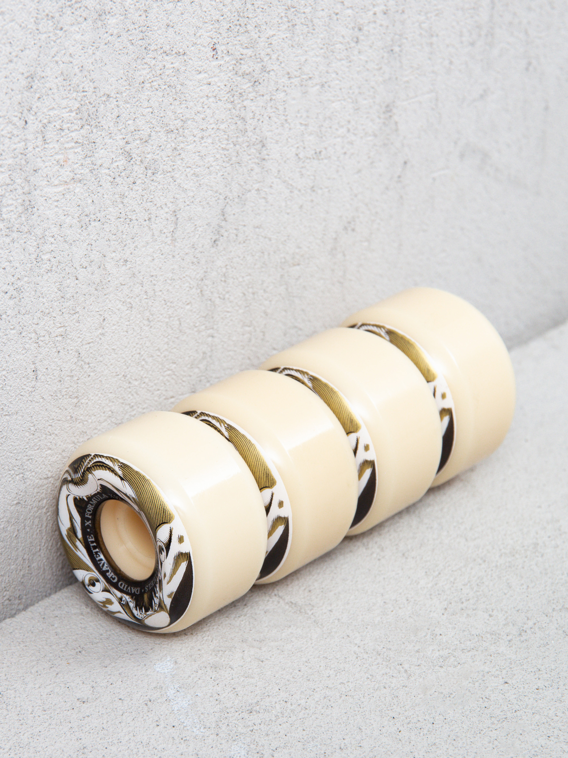 Bones X Formula Gravette Salmon Illa V6 Widecut 97A Wheels (gold/white/black)