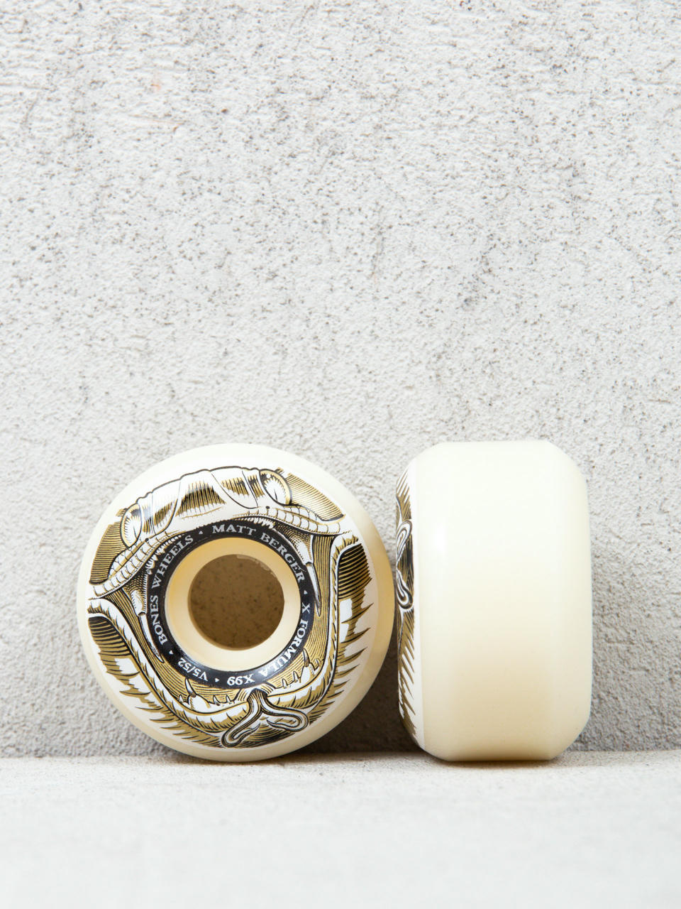 Bones X Formula Berger Battlesnake V5 Sidecut 99A Wheels (natural/gold/black)