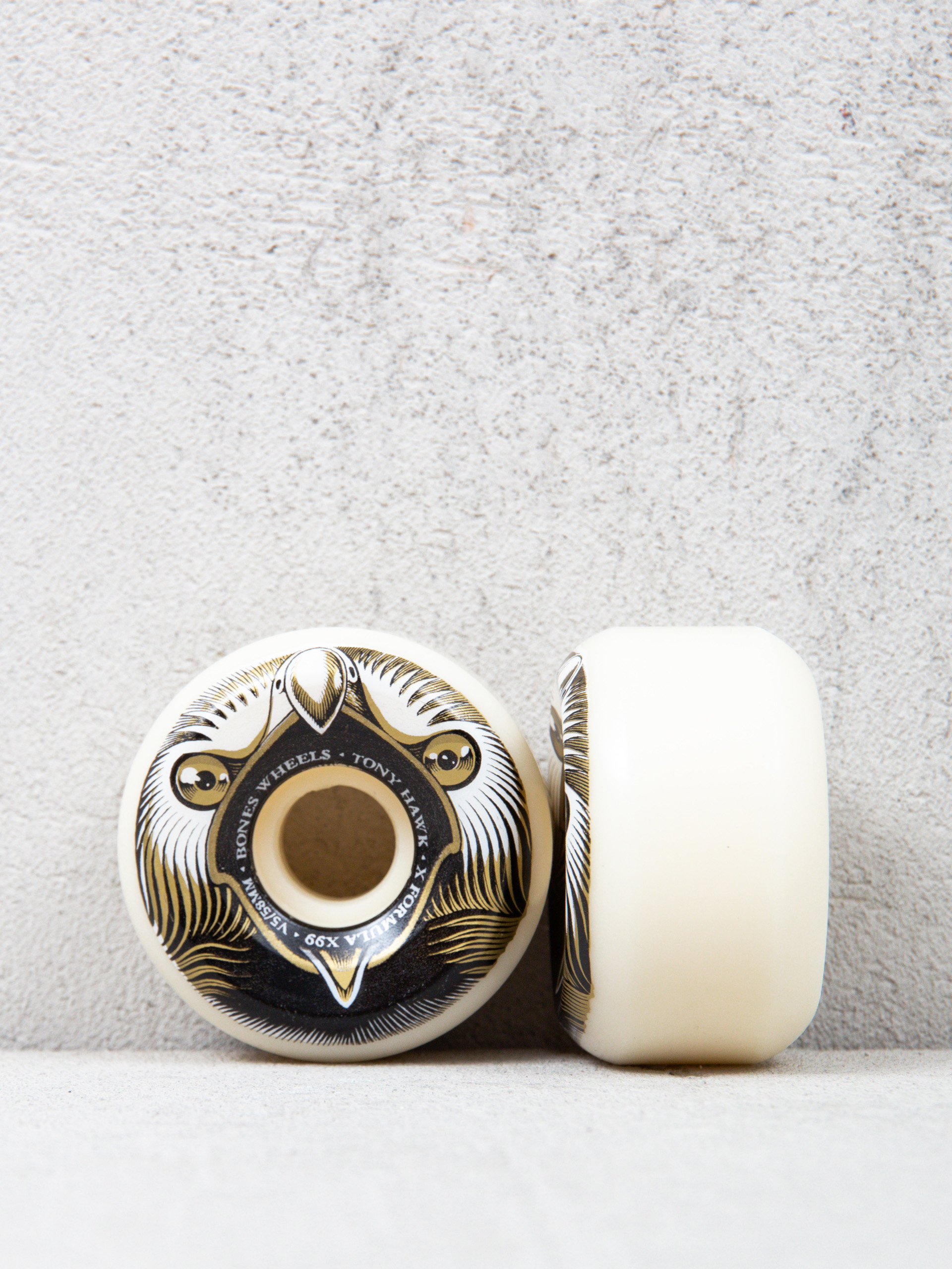 Bones X Formula Hawk Beak & Destroy V5 Sidecut 99A Rollen (natural/black/gold)