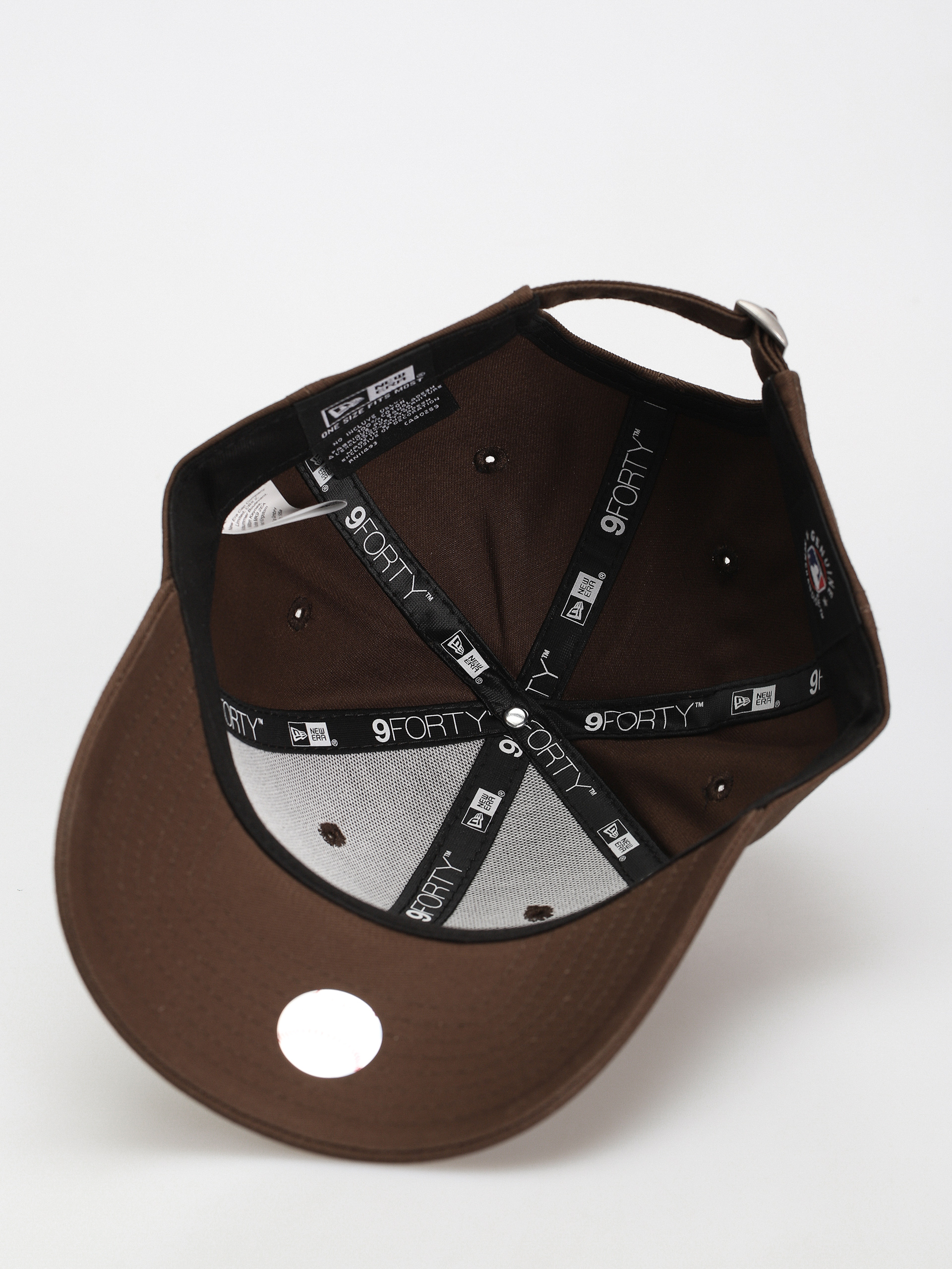 New Era League Essential 9Forty New York Yankees Wmn Cap - brown