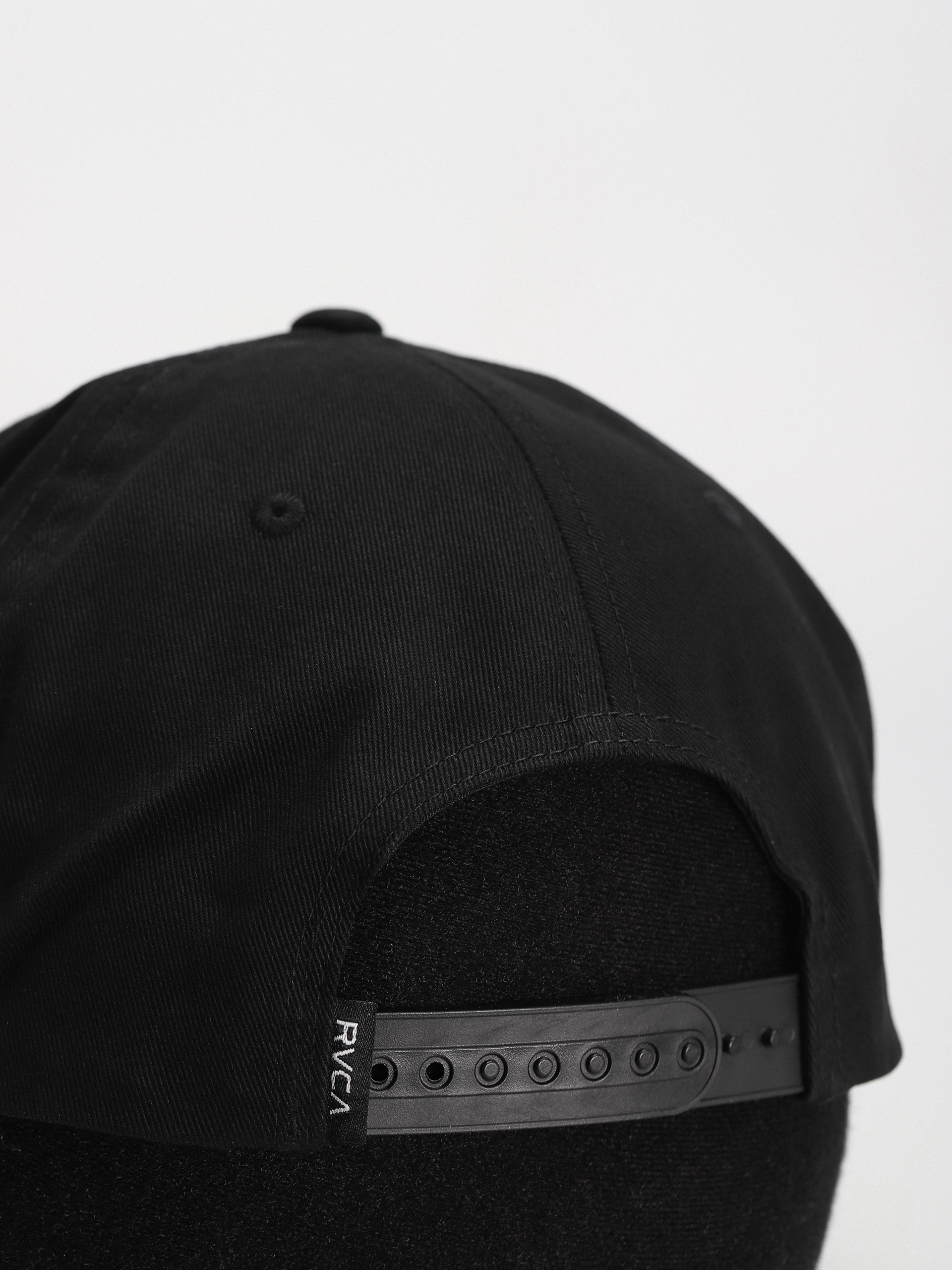 RVCA Paper Cuts Snapback Cap (black)