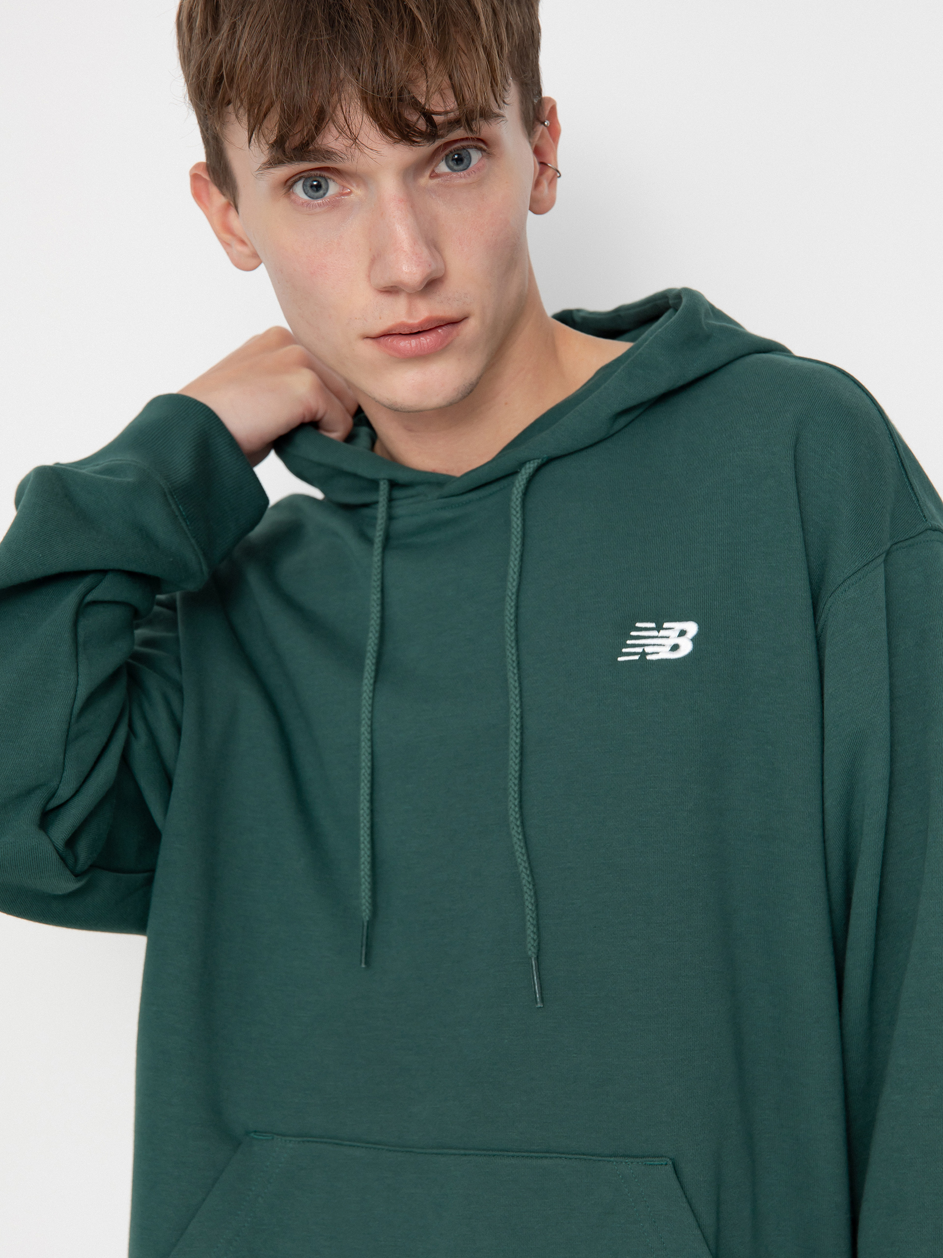 New Balance Hoodie Small Logo French Terry HD green (night green)