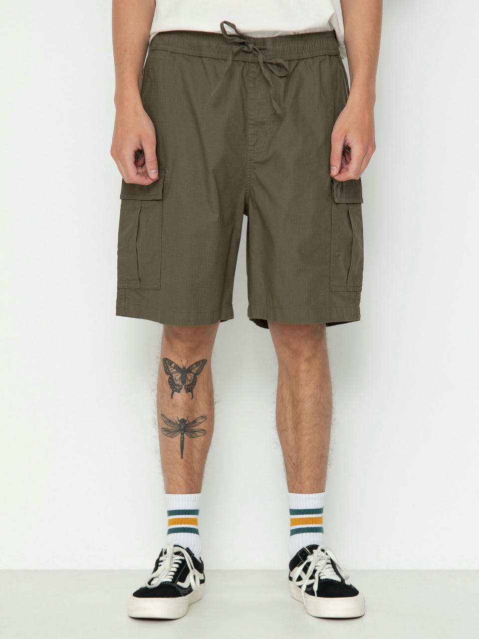 Quiksilver Taxer Cargo Shorts (grape leaf)