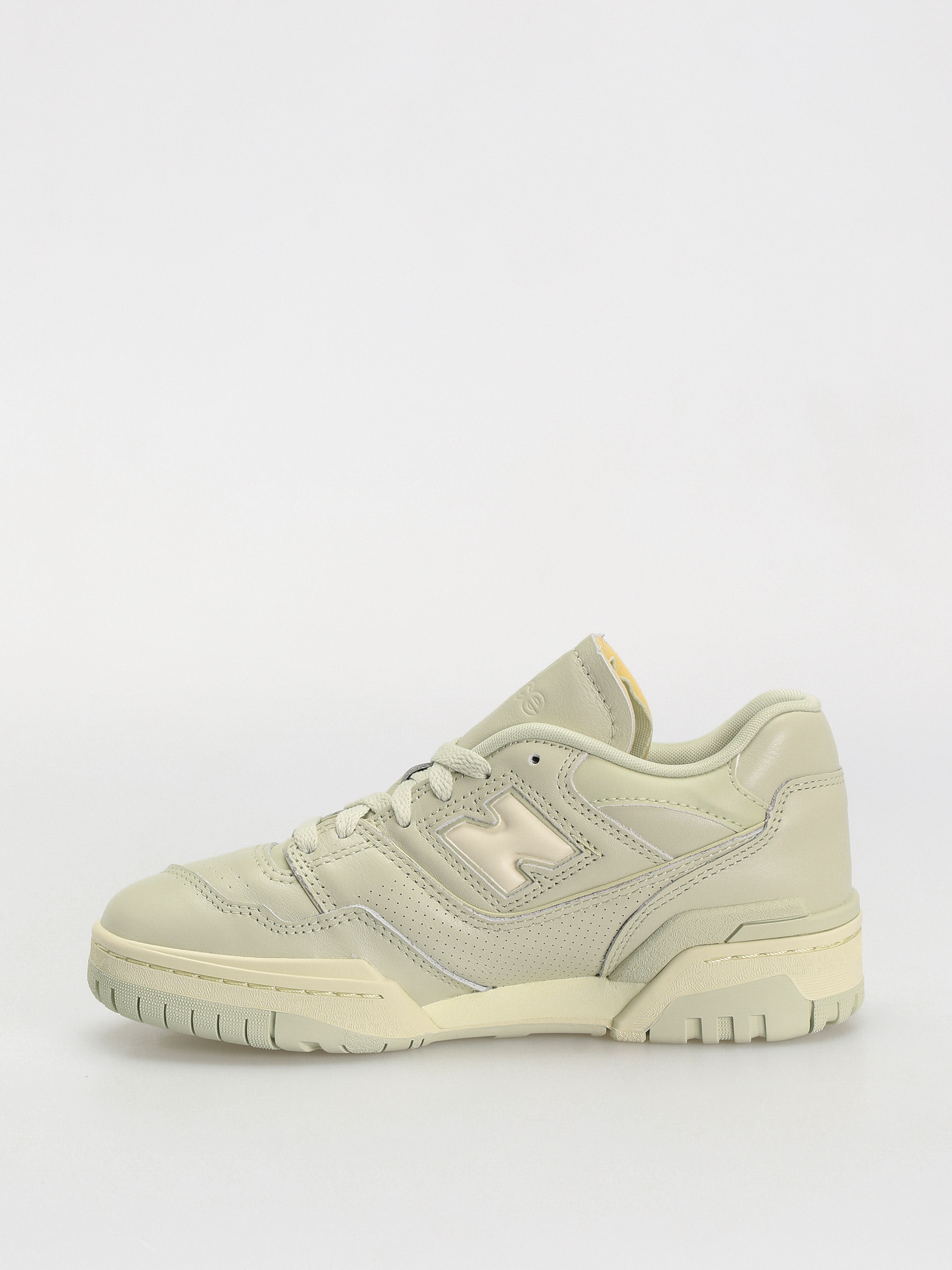 new balance 550 auralee price