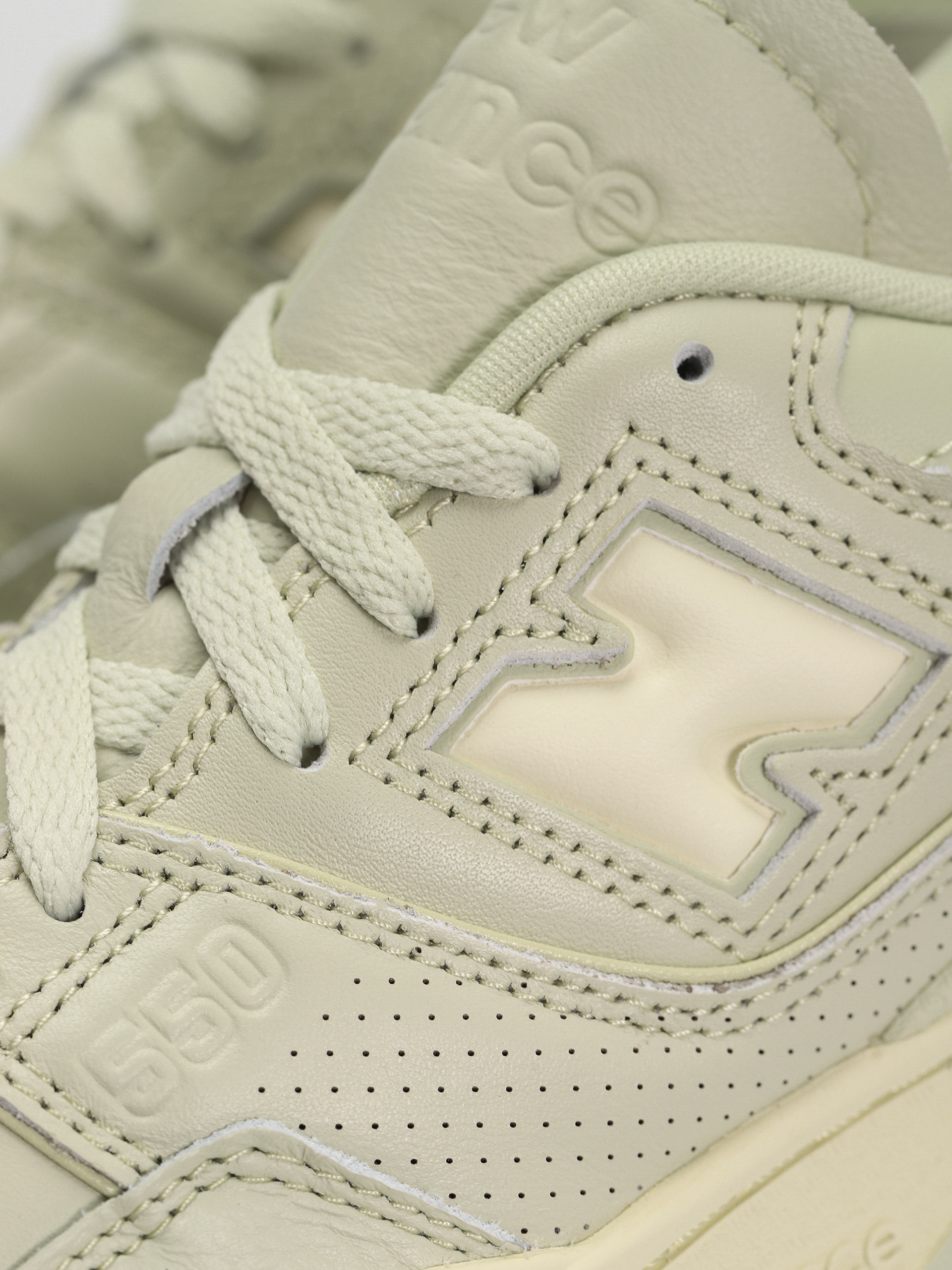 New Balance 550 Schuhe (salted green)