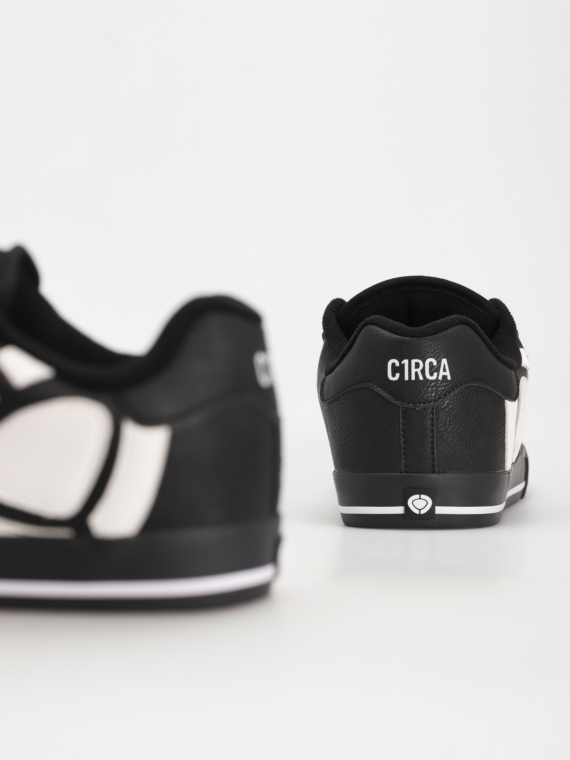 Circa 211 Vulc Bold Shoes (black/white)