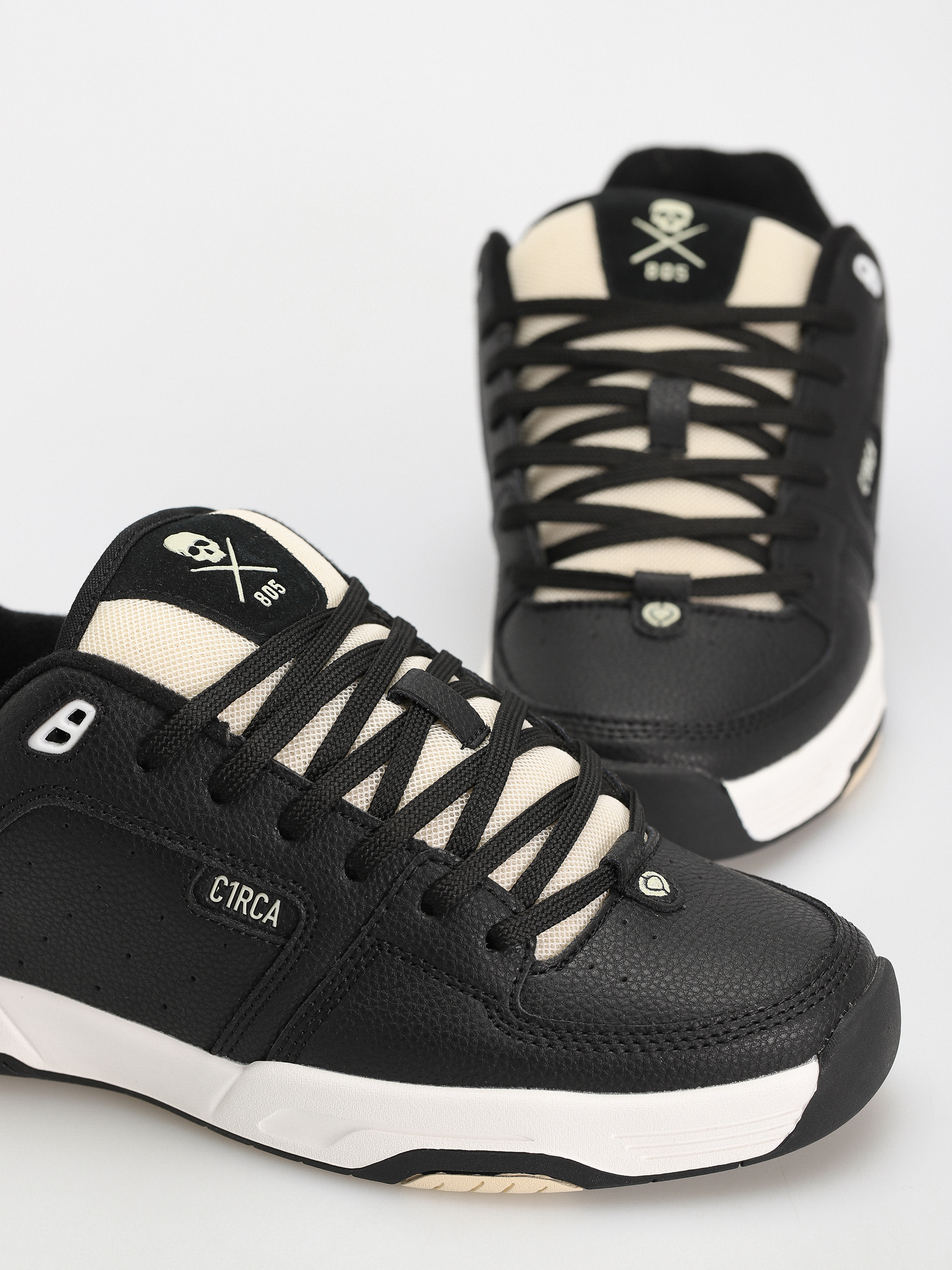 Circa 805 Shoes (black/navajo)