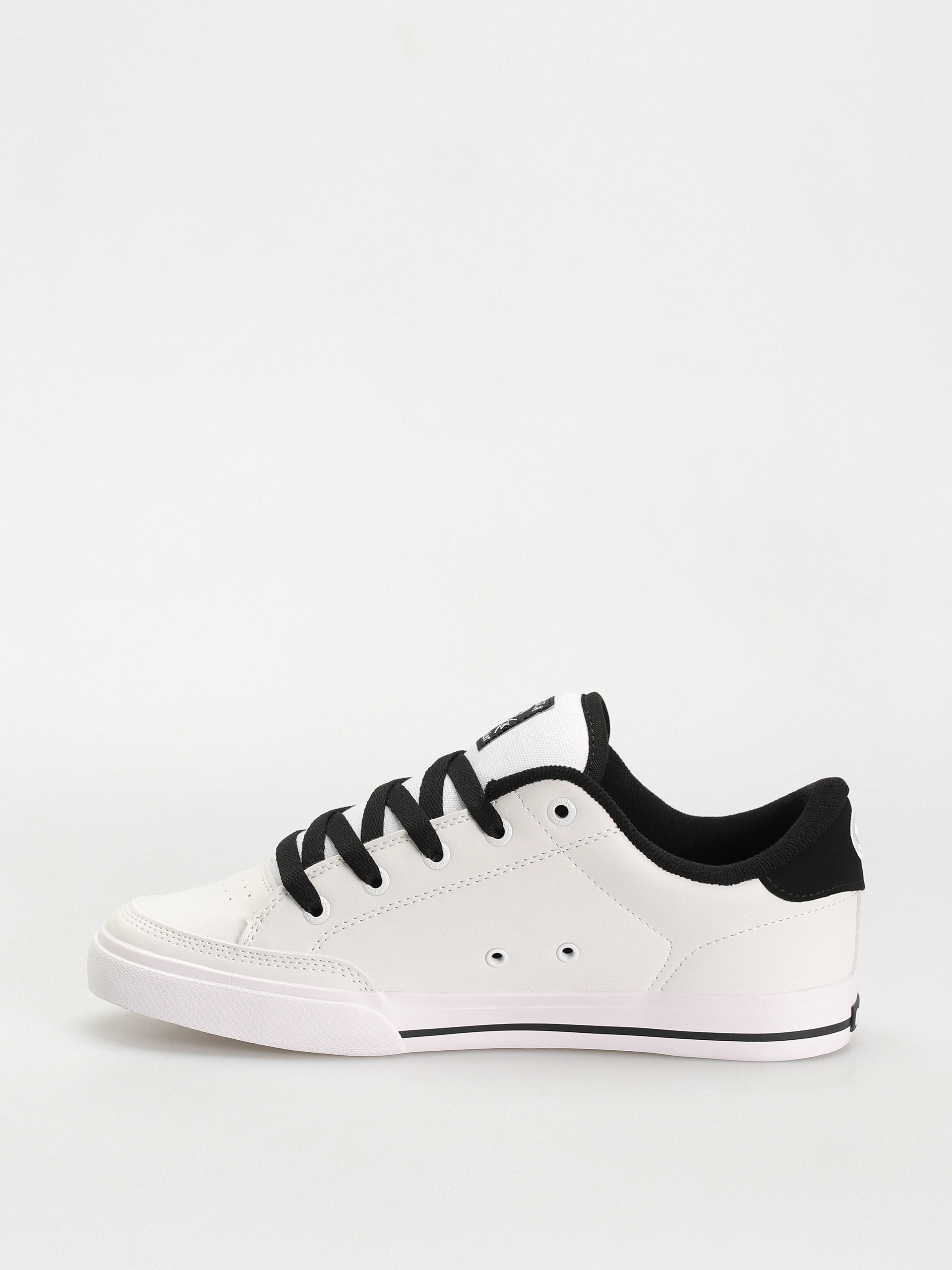 Circa Buckler Sk Shoes (white/black/pu leather/canvas)
