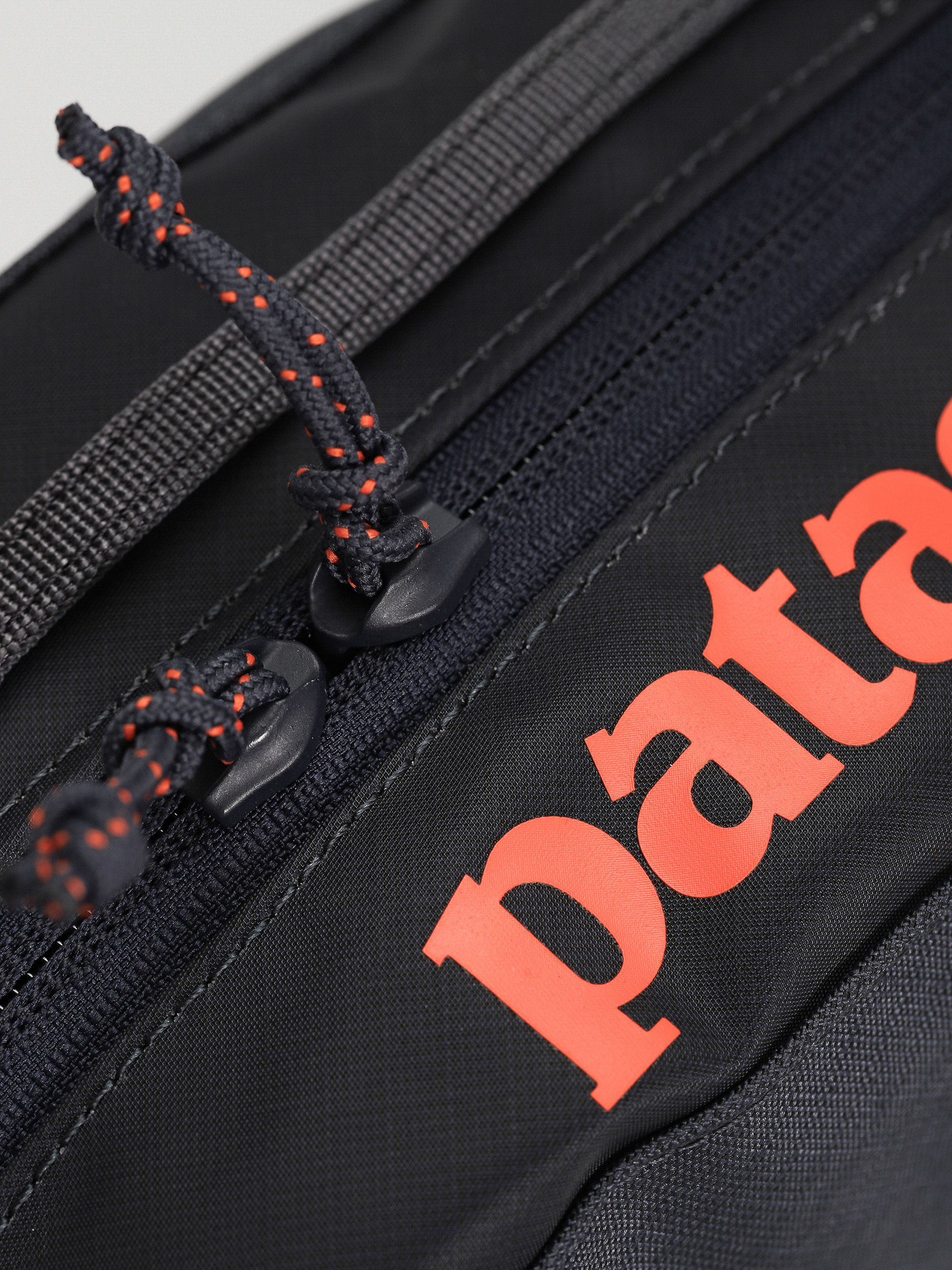 Patagonia Cosmetic bag Black Hole Cube 3L (smolder blue)