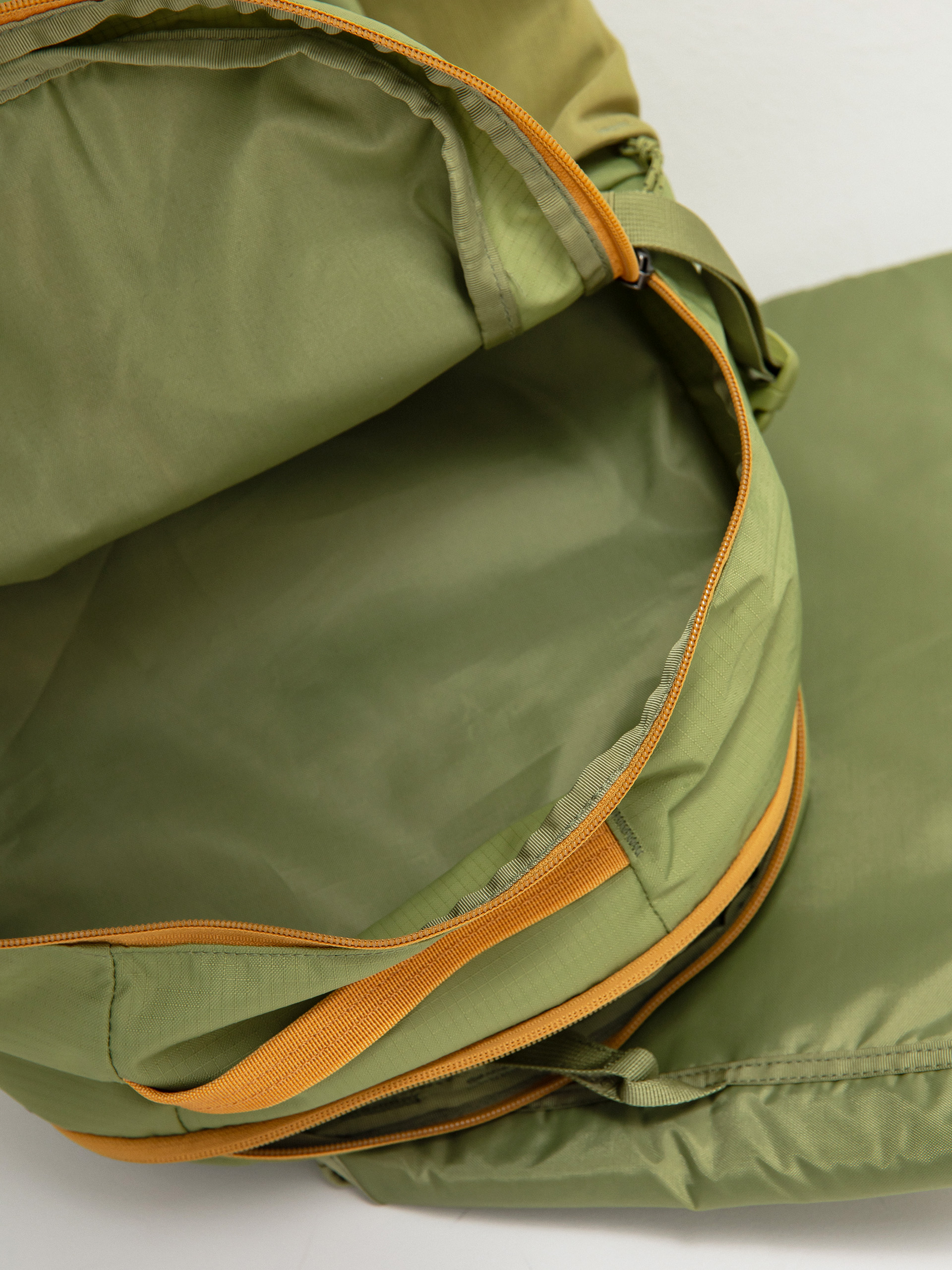 Patagonia Backpack Refugio Day Pack 26L (buckhorn green)