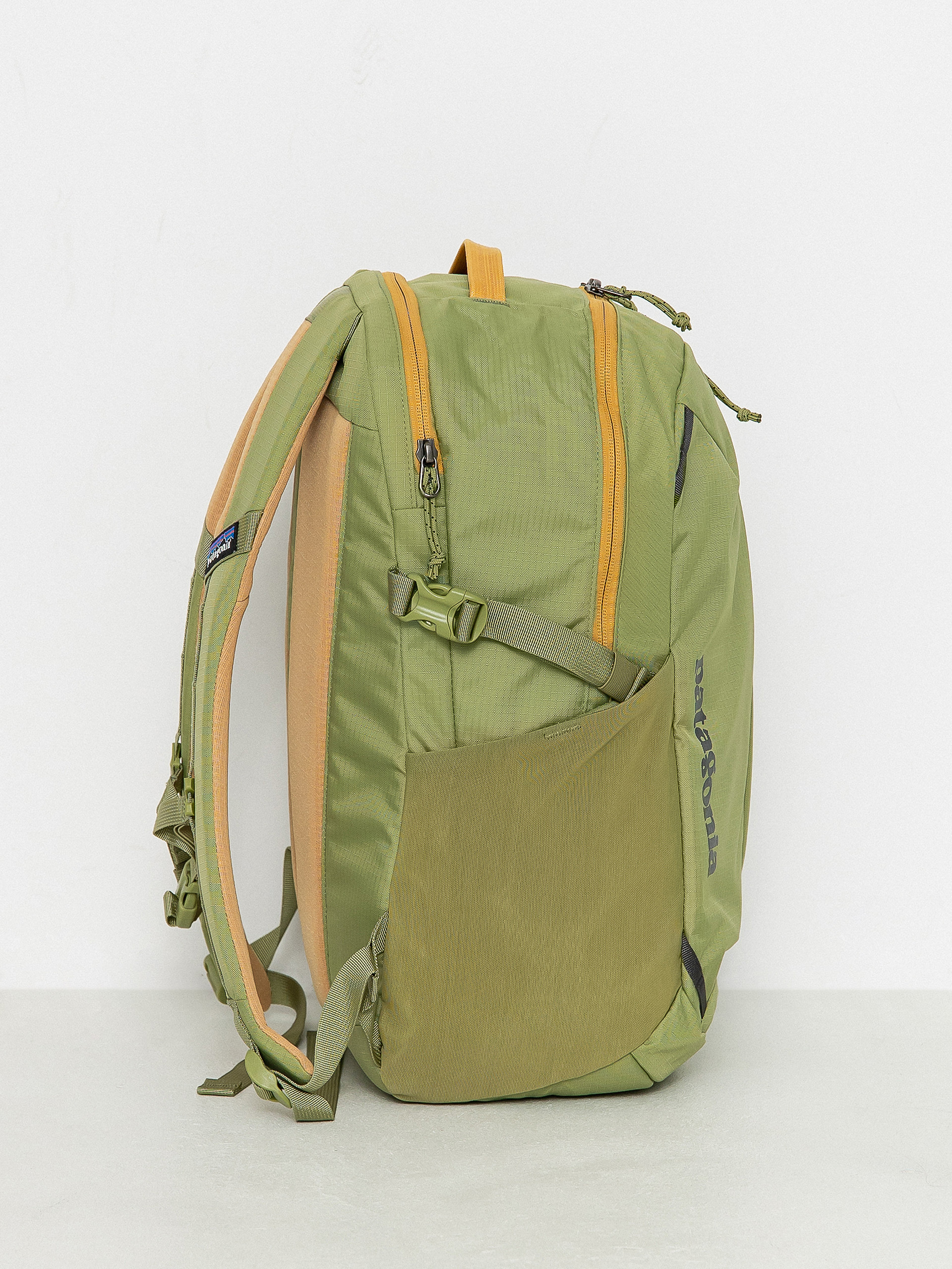Patagonia Backpack Refugio Day Pack 26L (buckhorn green)