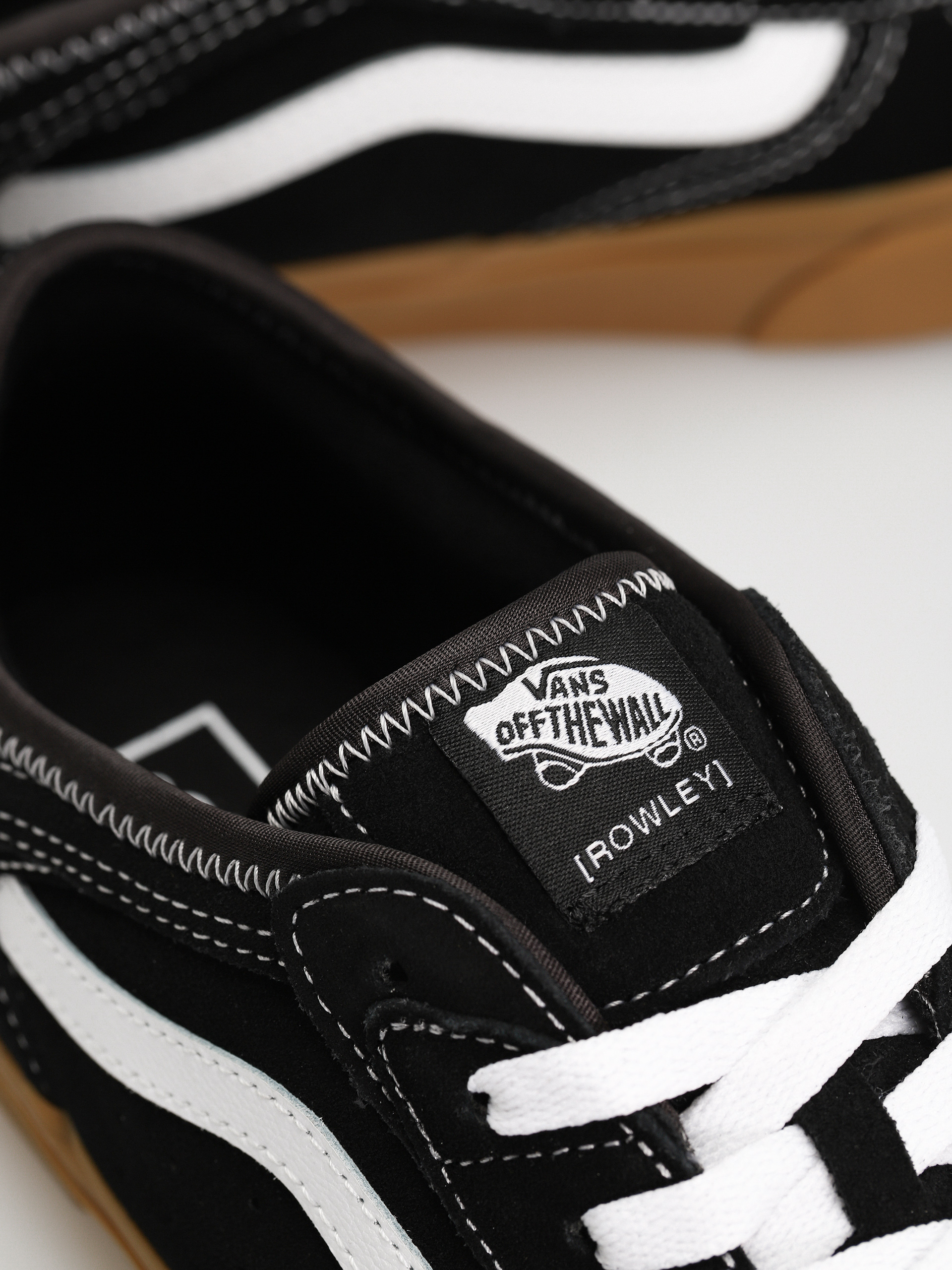Vans Shoes Rowley Classic (black/white/gum)
