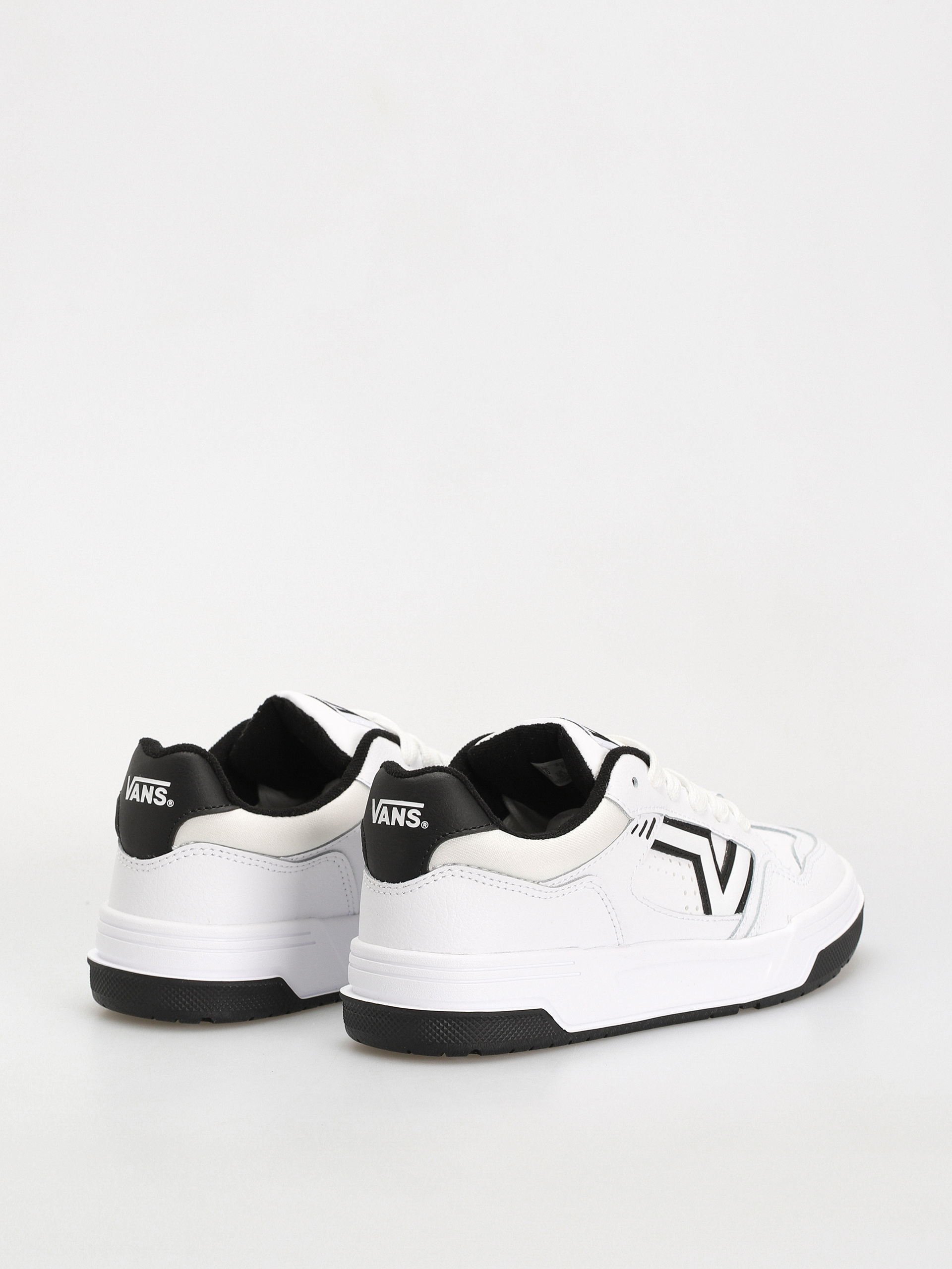 Vans Upland Shoes (white/black)