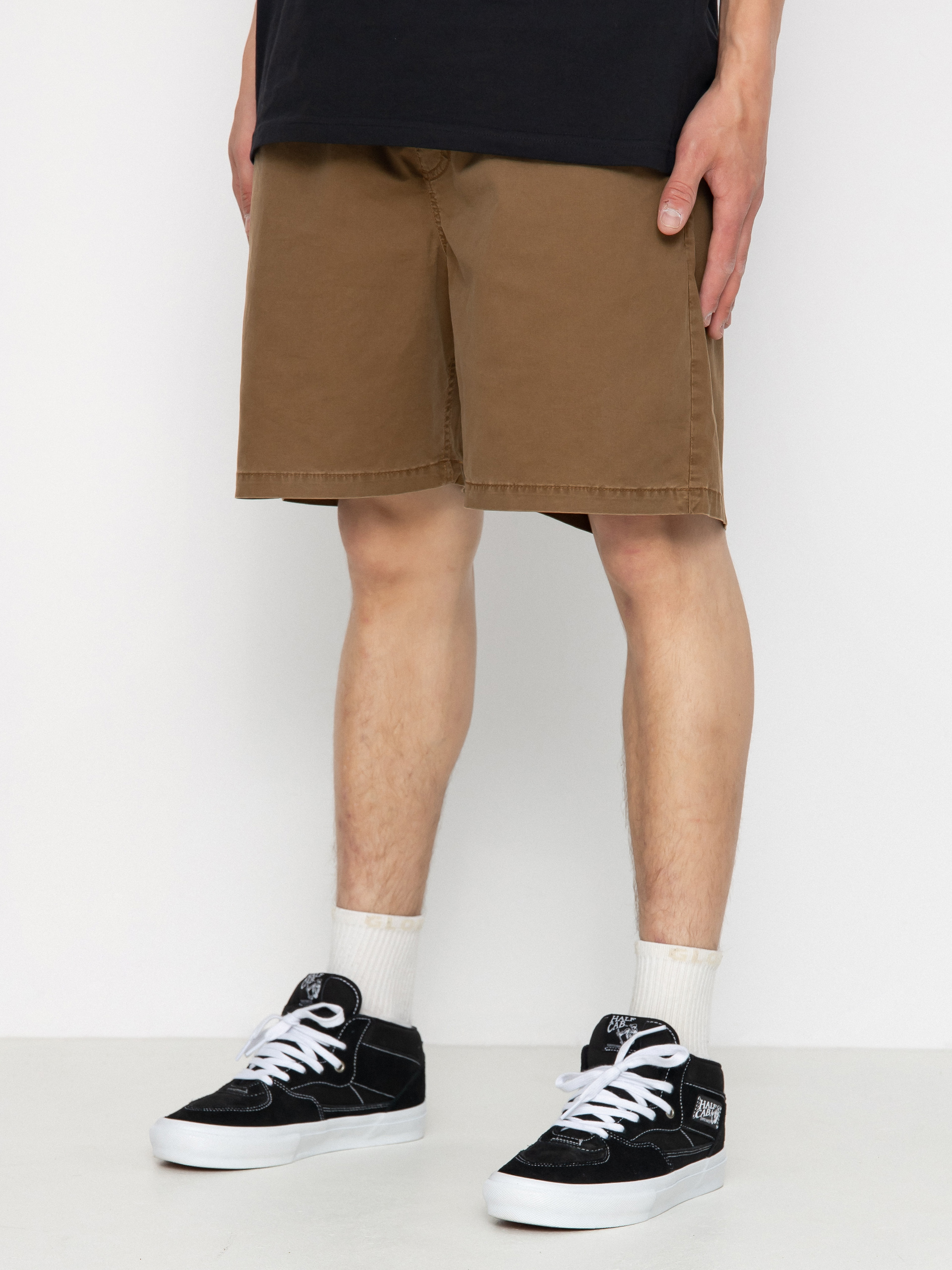 Vans Range Salt Wash Relaxed Elastic Shorts (coffee liqueur)