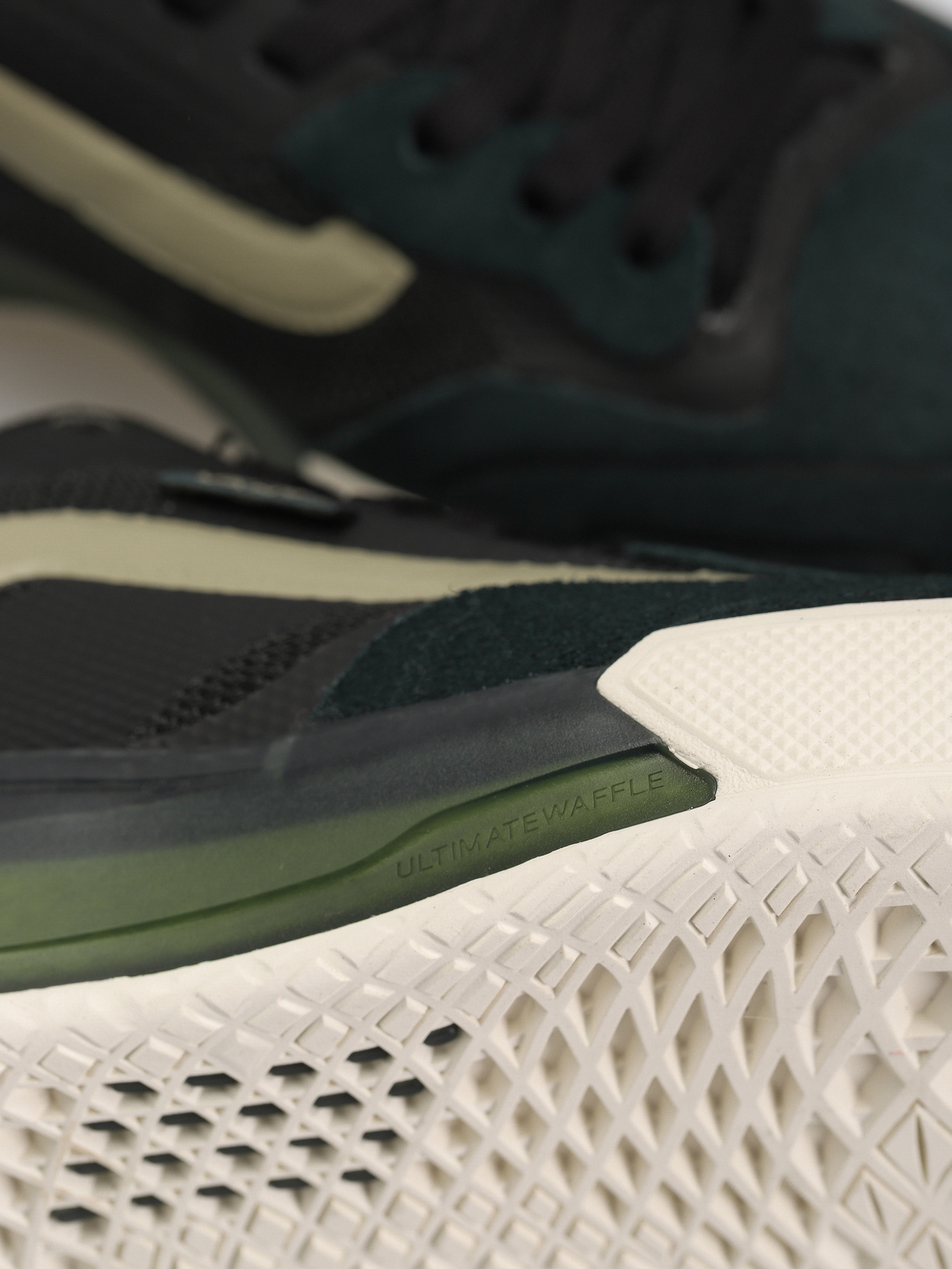 Vans Skate Ave 2.0 Shoes (ave bench green)