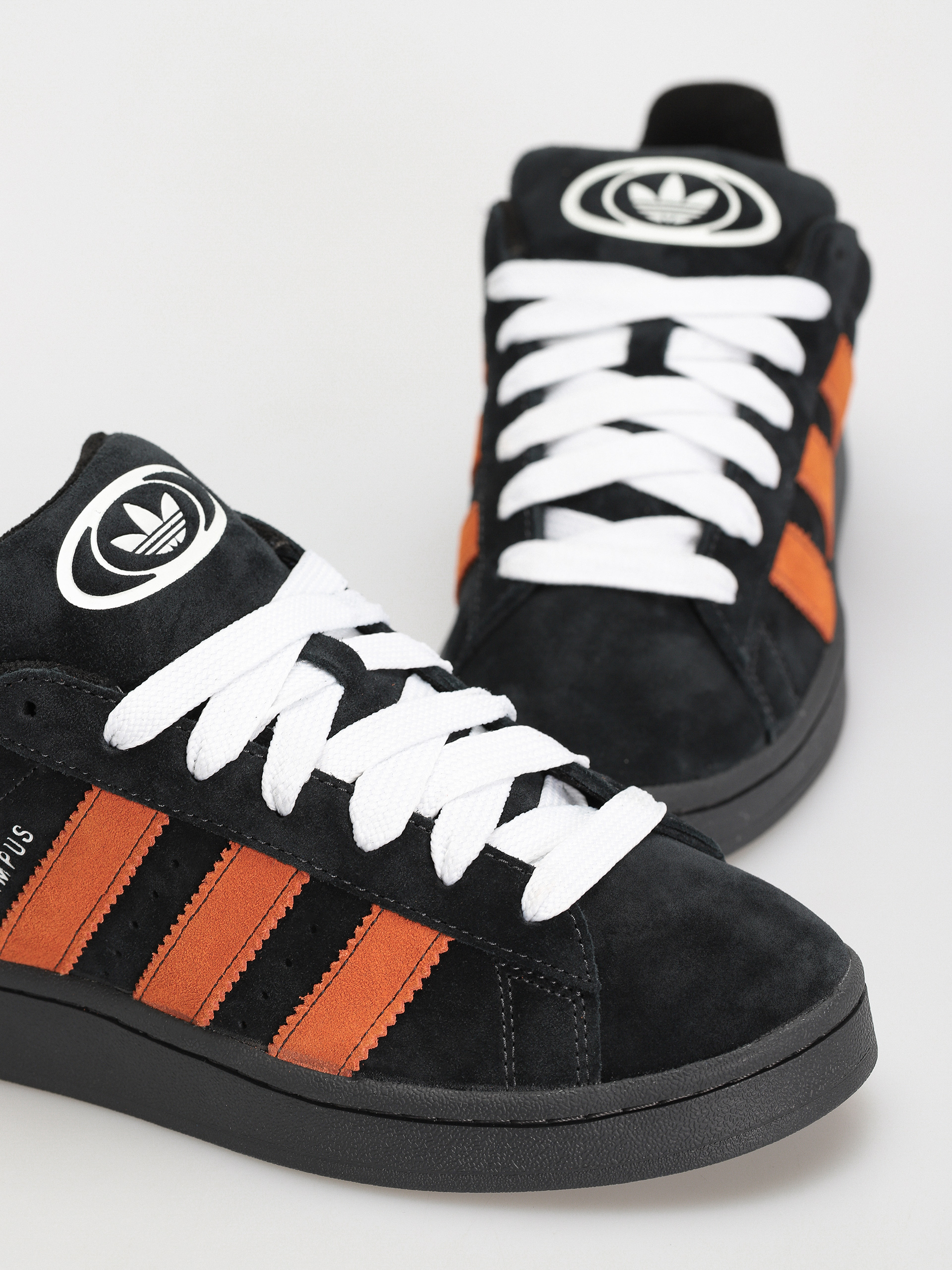 adidas Campus 00s Shoes (carbon/orange/ftwwht)