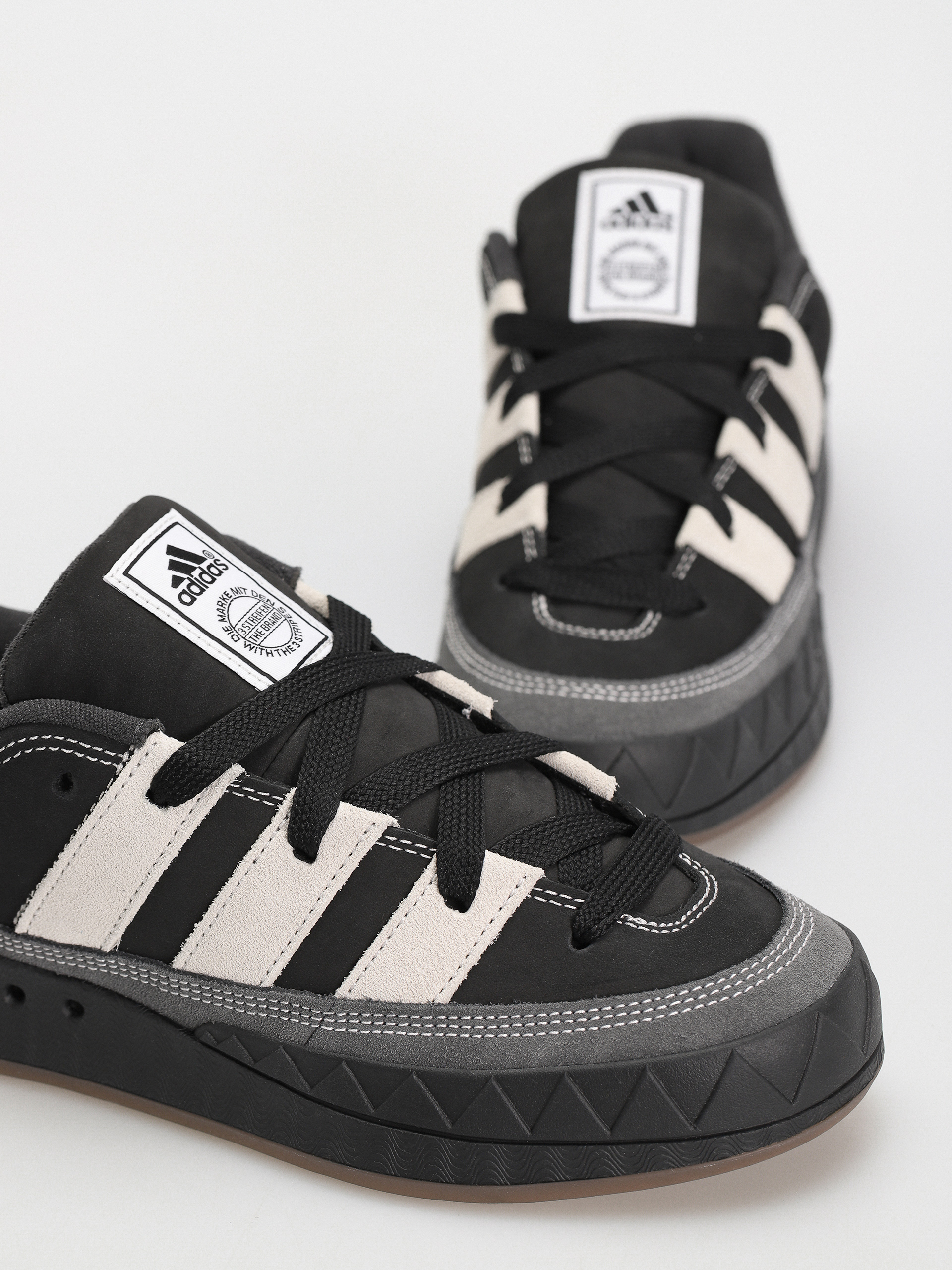 adidas Adimatic Shoes (cblack/ftwwht/carbon)