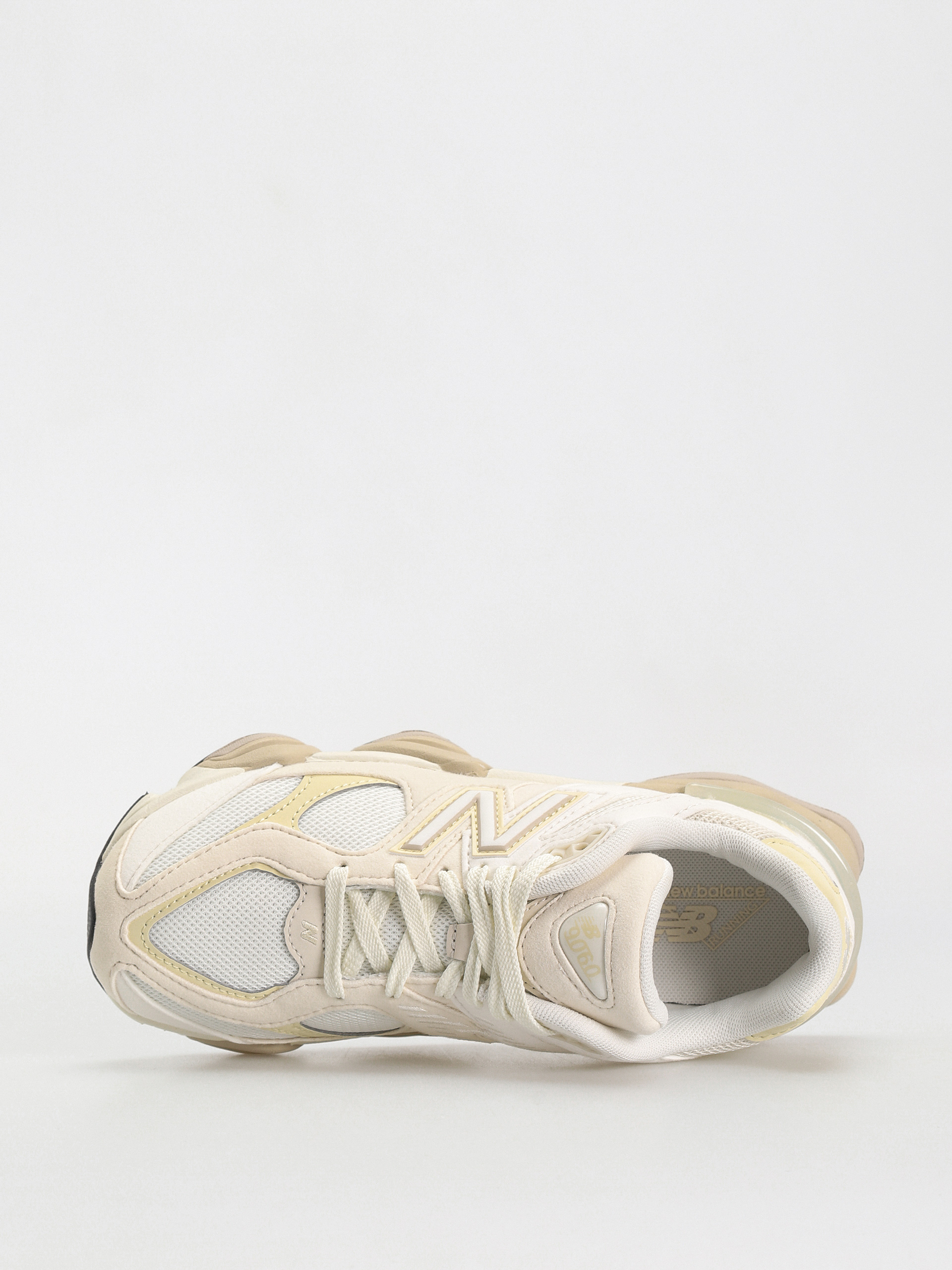 New Balance 9060 JR Shoes (sea salt)