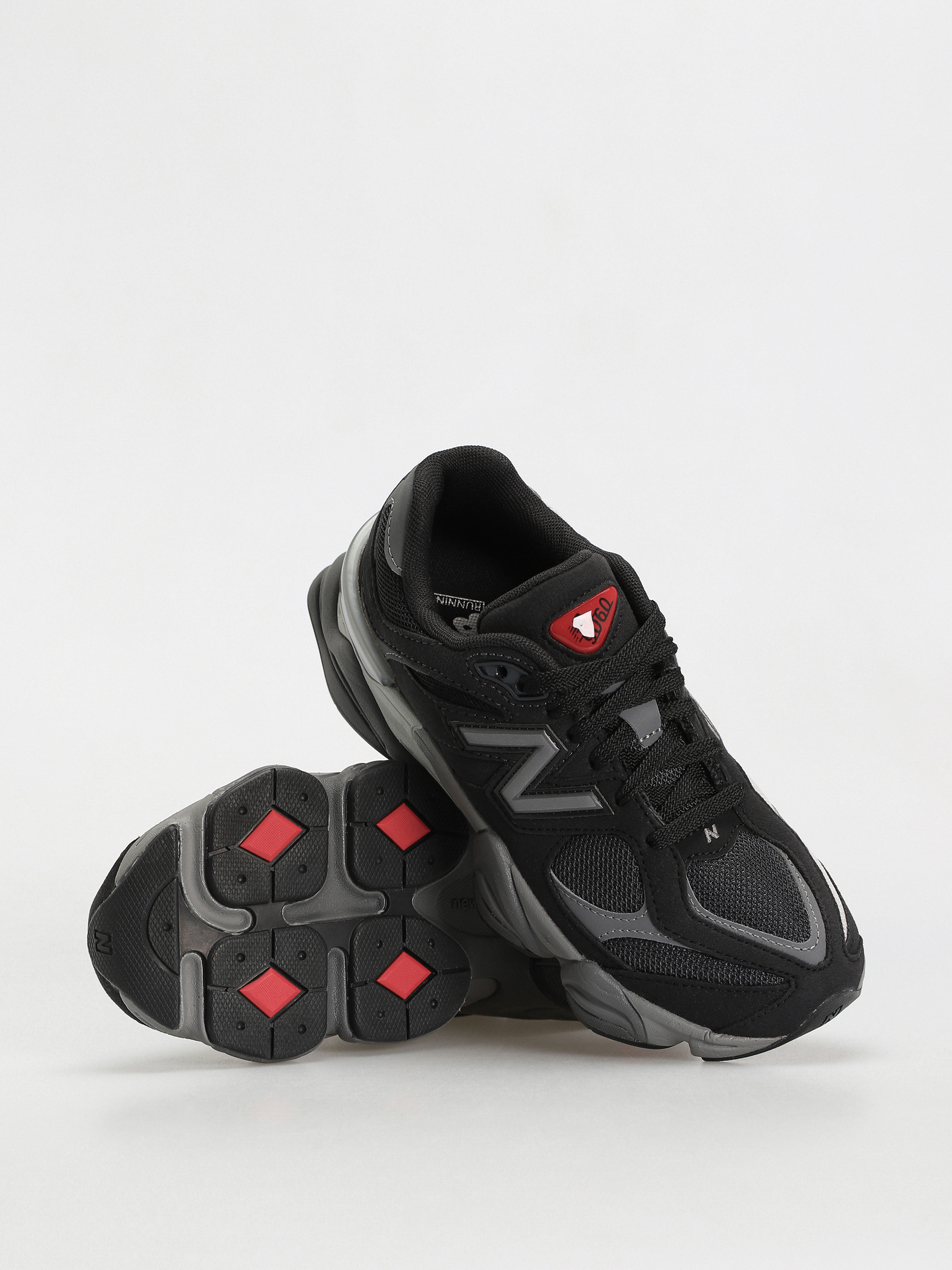 New Balance 9060 JR Shoes (black)