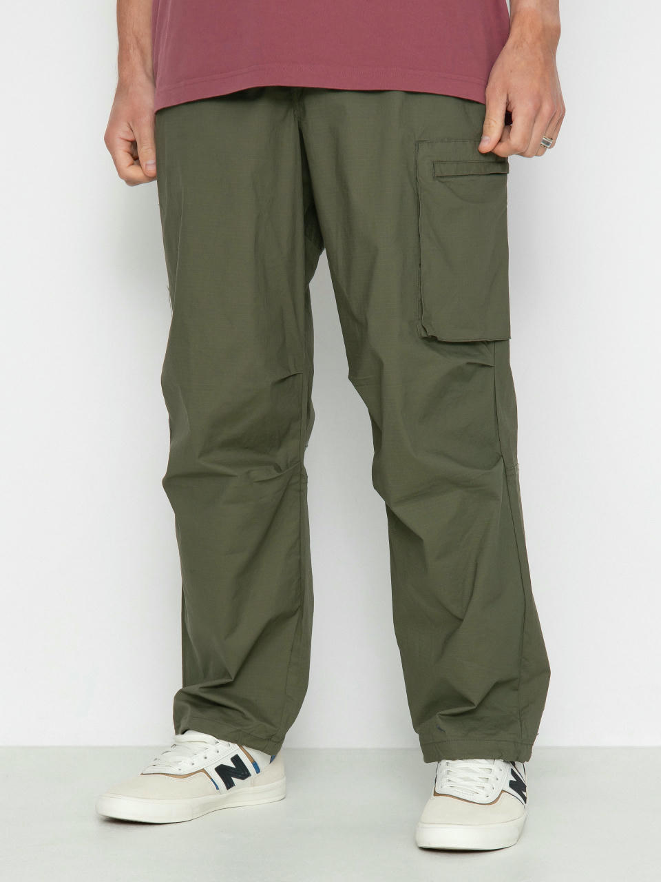 Element Chillin Travel Pants (beetle)