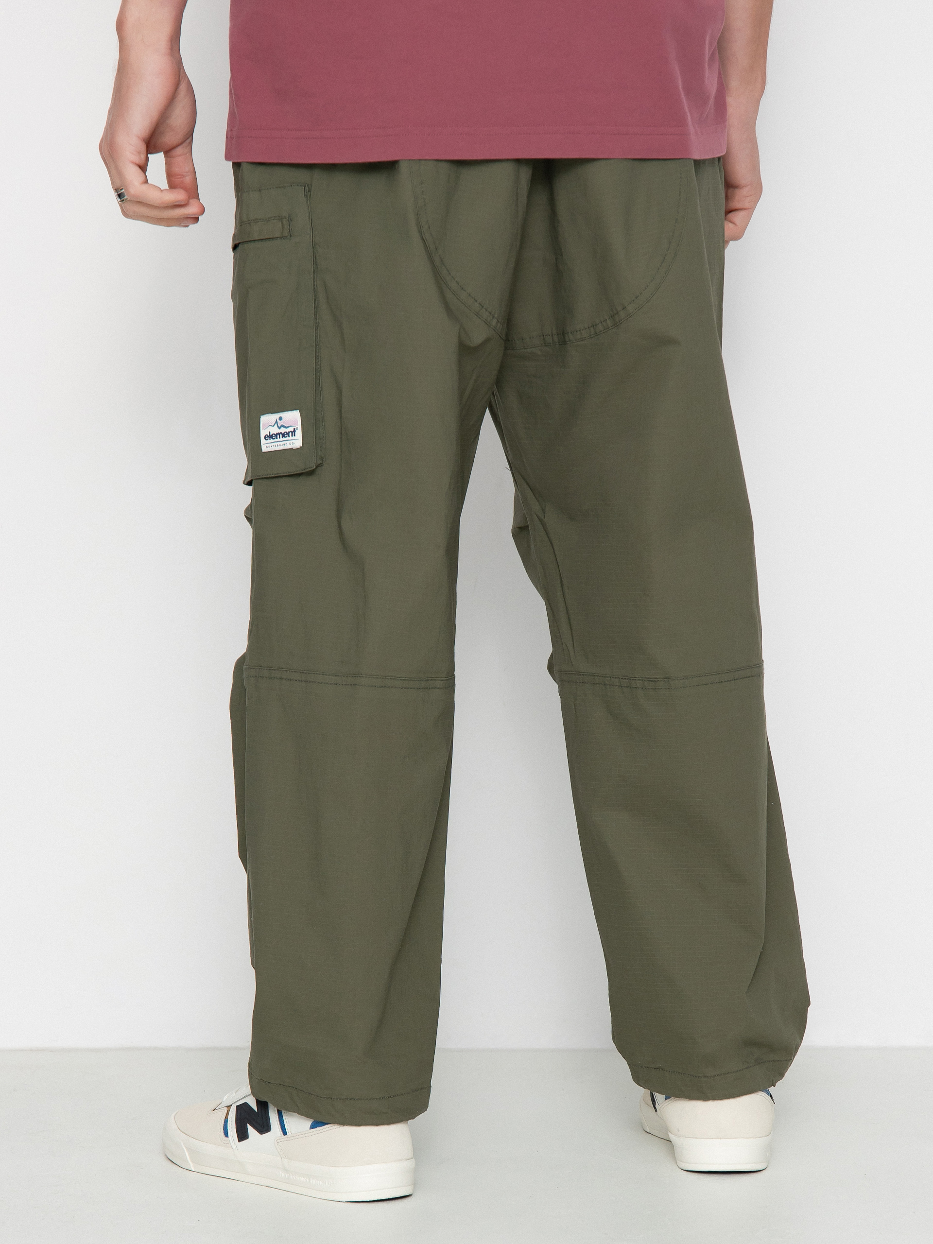 Element Chillin Travel Pants (beetle)