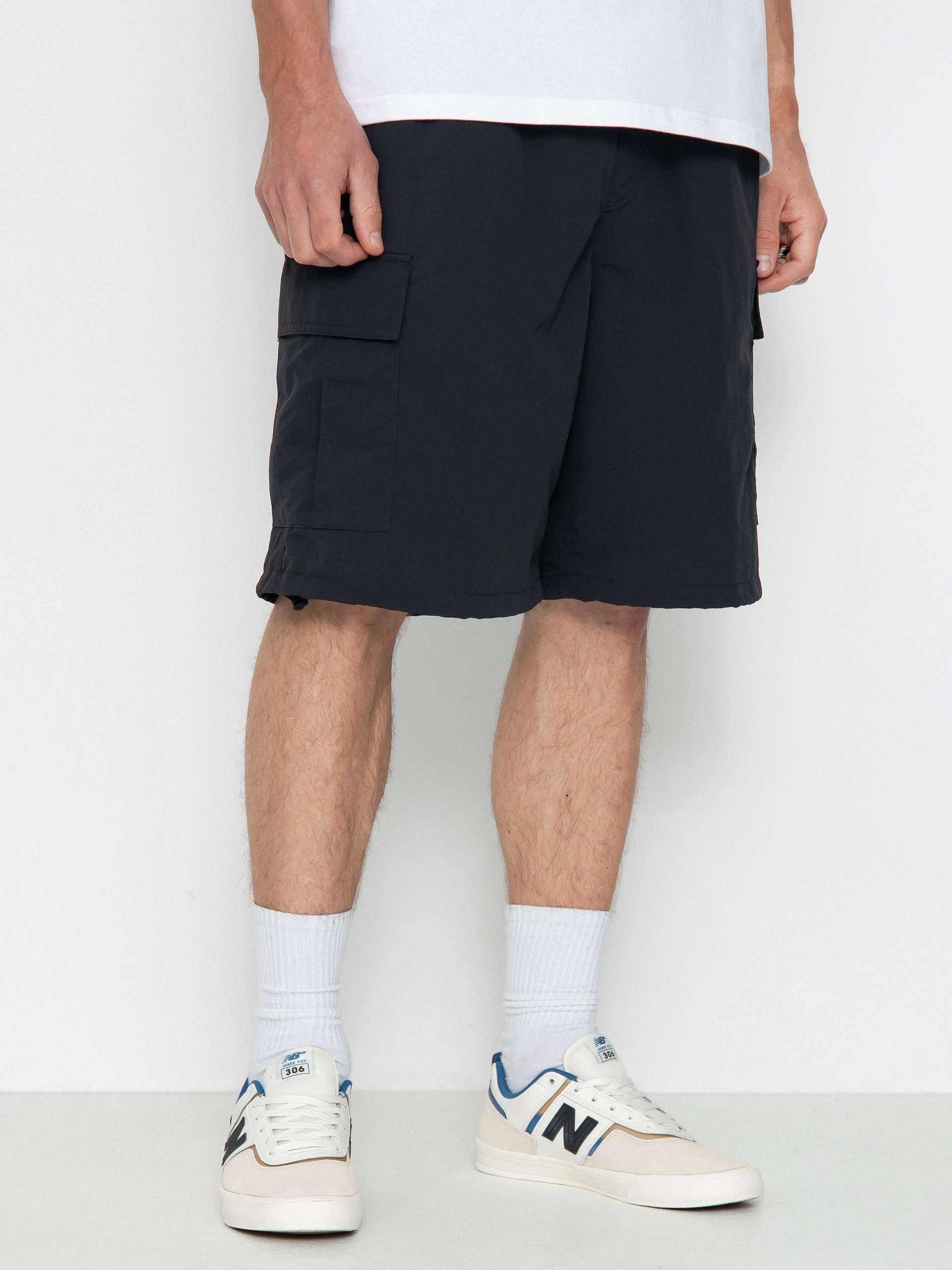 Carhartt WIP Evers Cargo Shorts - black (black)