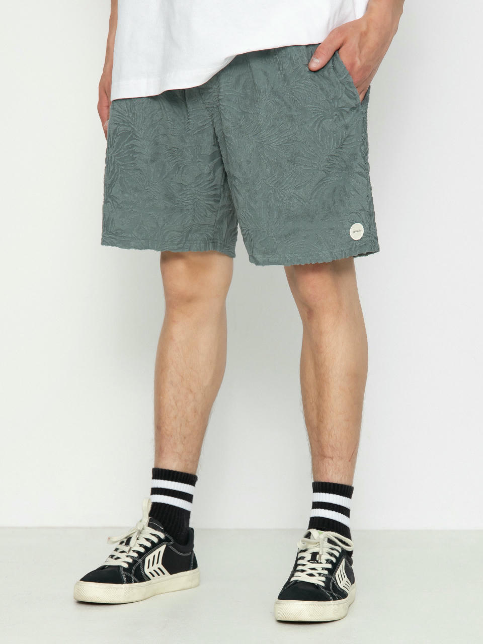 RVCA Palms Down Elastic Shorts (balsam green)