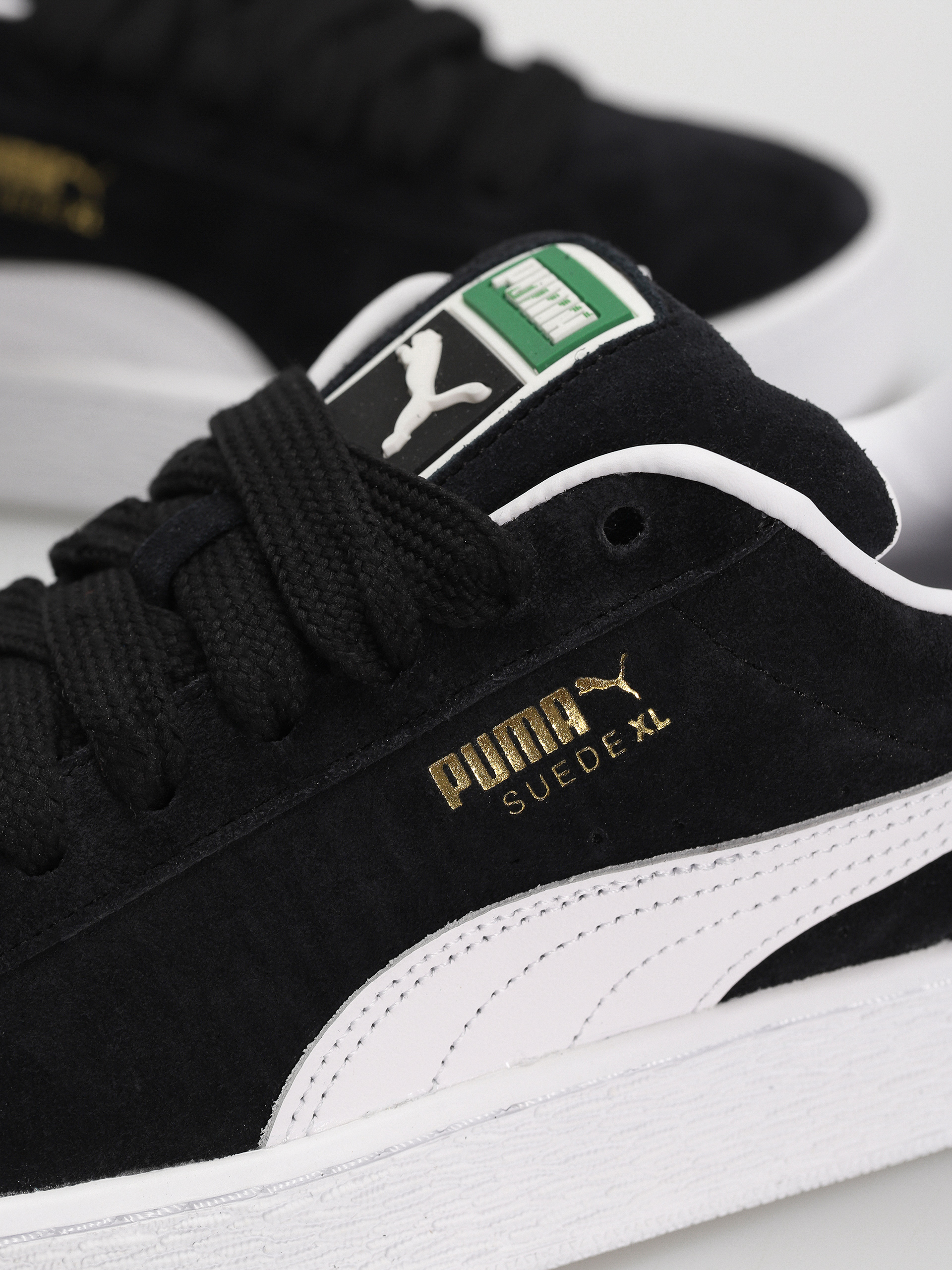 Puma Suede XL Shoes (puma black puma white)