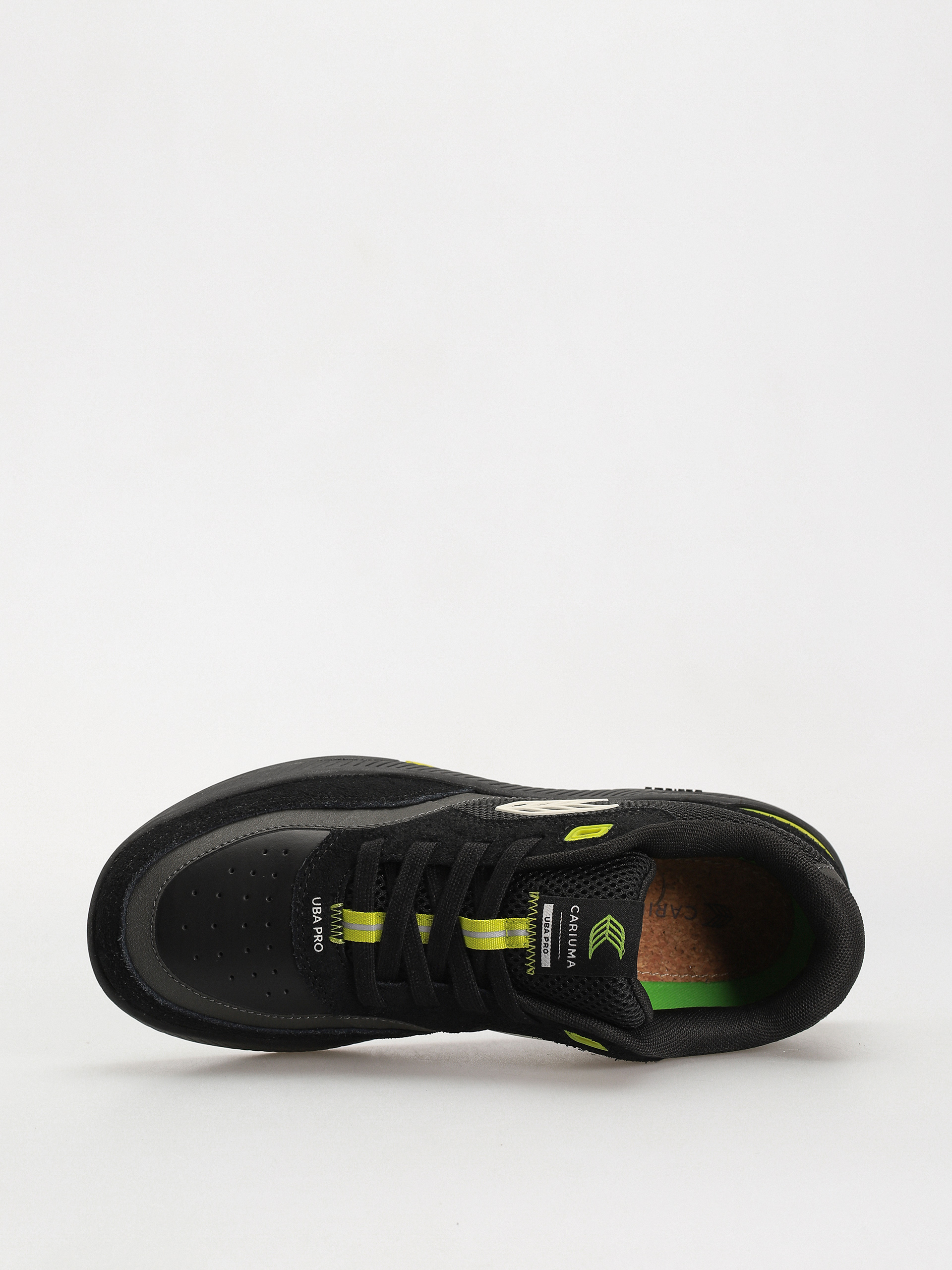 Cariuma UBA PRO Schuhe (all black/green & off white)