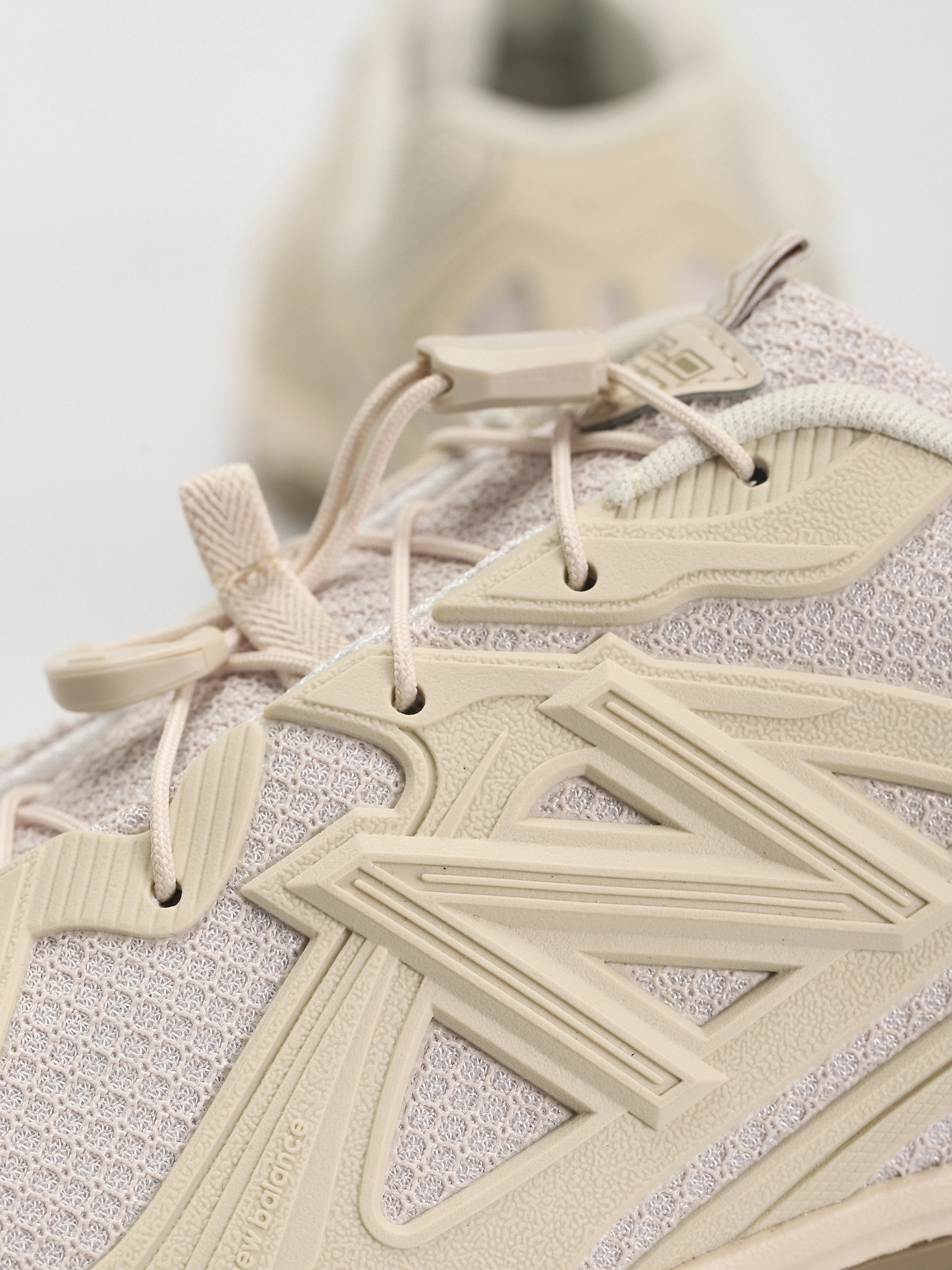 610 suede and mesh sneakers in beige - New Balance | Mytheresa