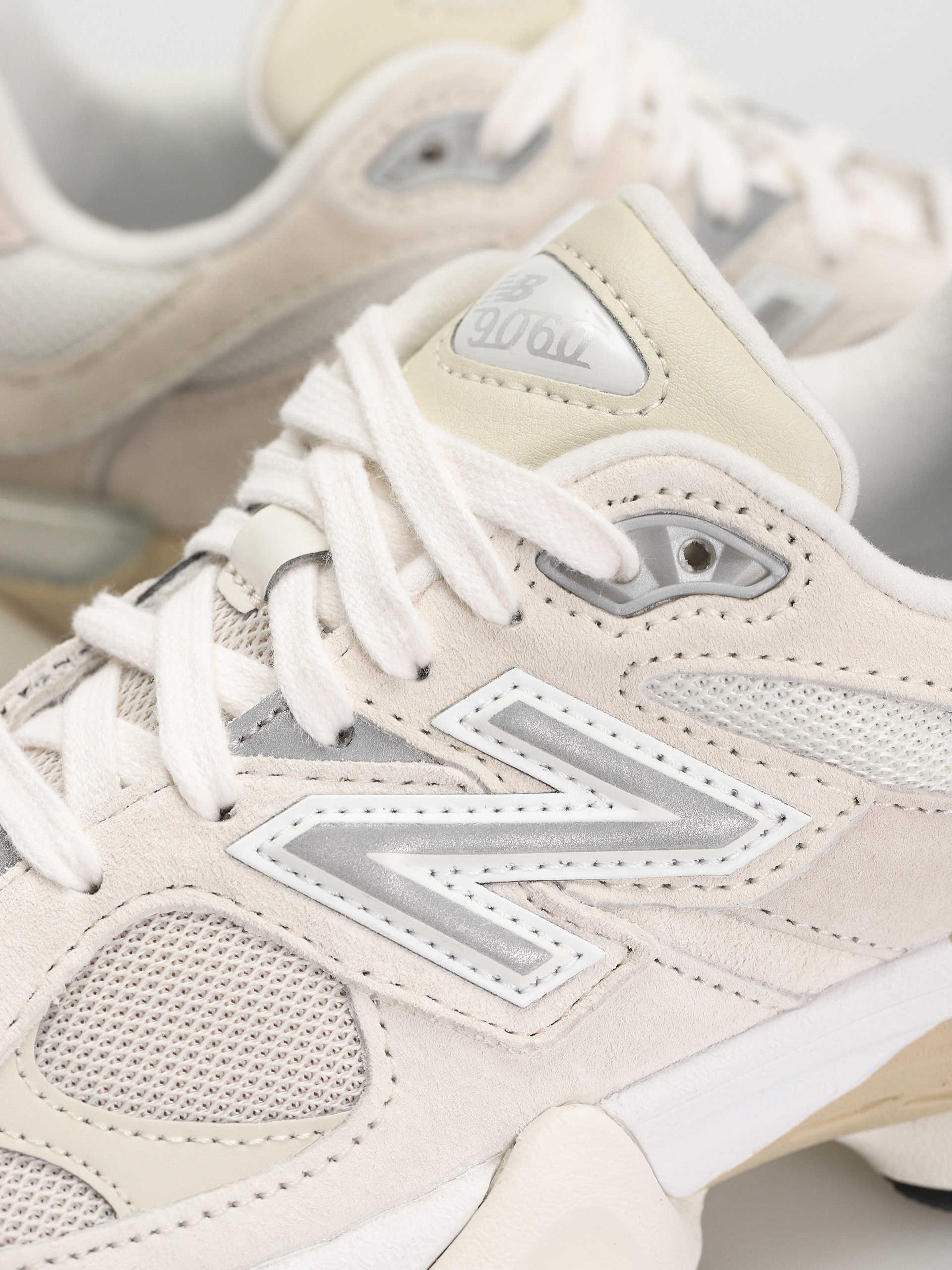 New Balance 9060 Schuhe (sea salt moonbeam)
