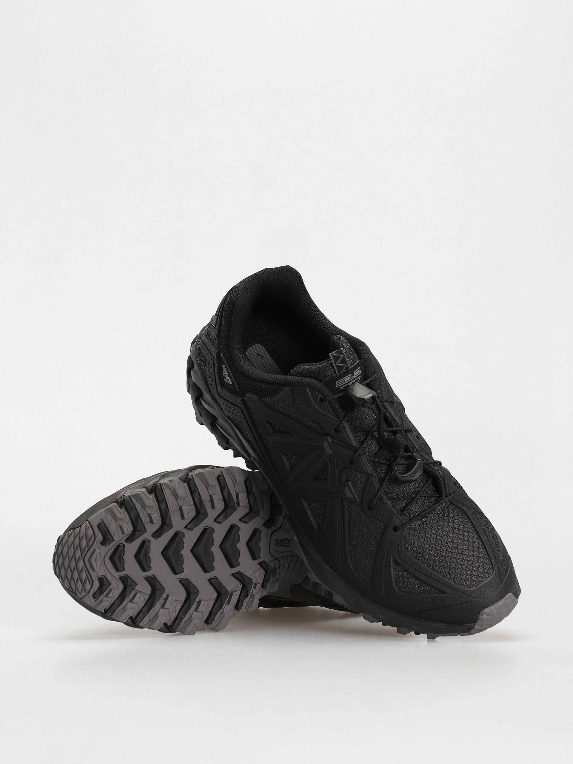 New Balance 610 Shoes black black